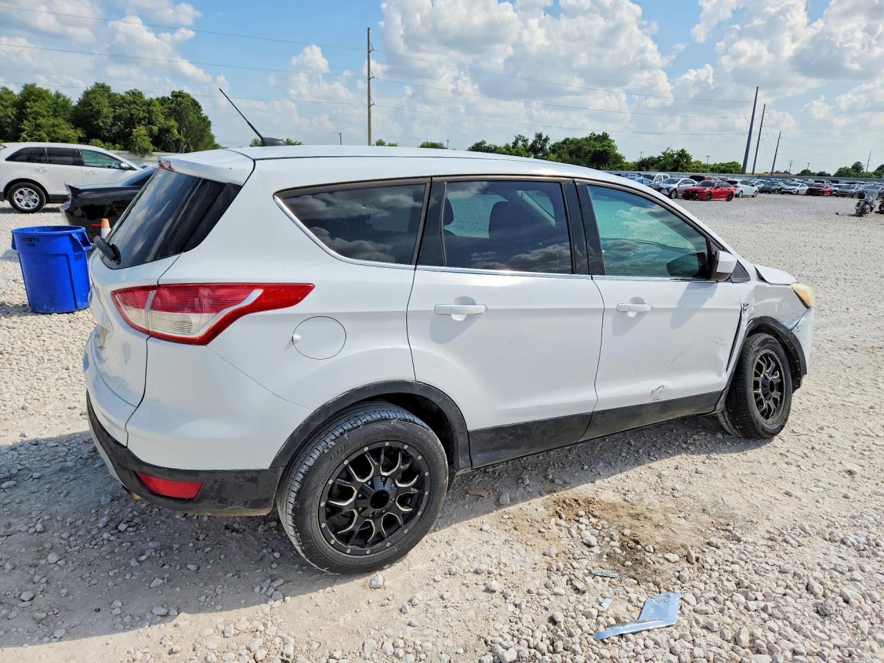 2014 Ford Escape Se White vin: 1FMCU0G95EUD32940