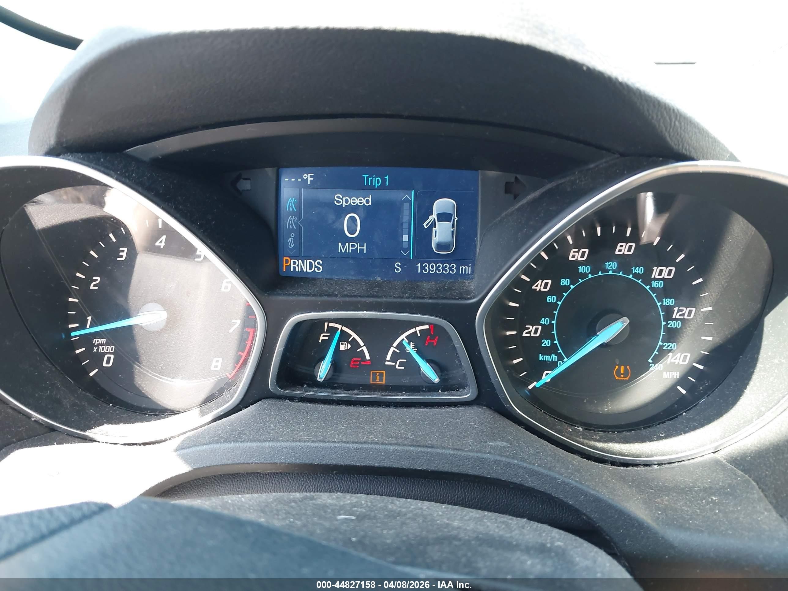 2015 Ford Escape Se Черный vin: 1FMCU0G95FUB18290
