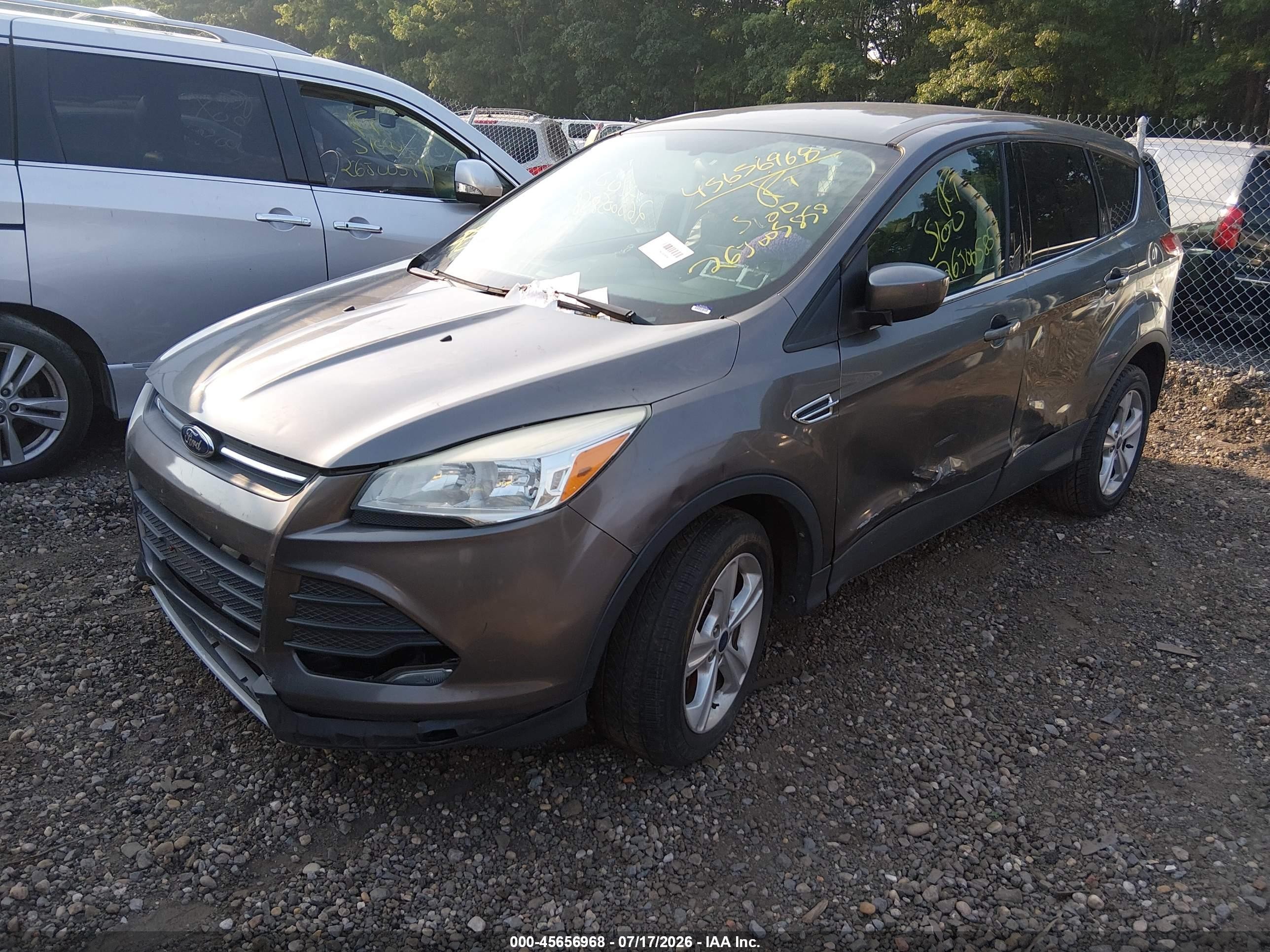 2013 Ford Escape Se Серый vin: 1FMCU0G96DUD06829
