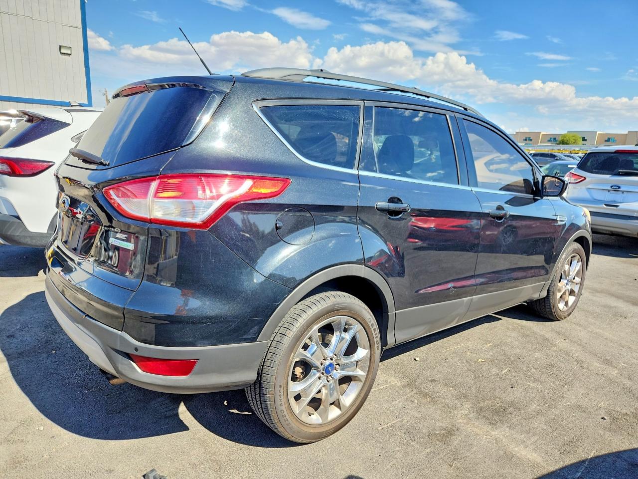 2014 Ford Escape Se Черный vin: 1FMCU0G96EUB64113