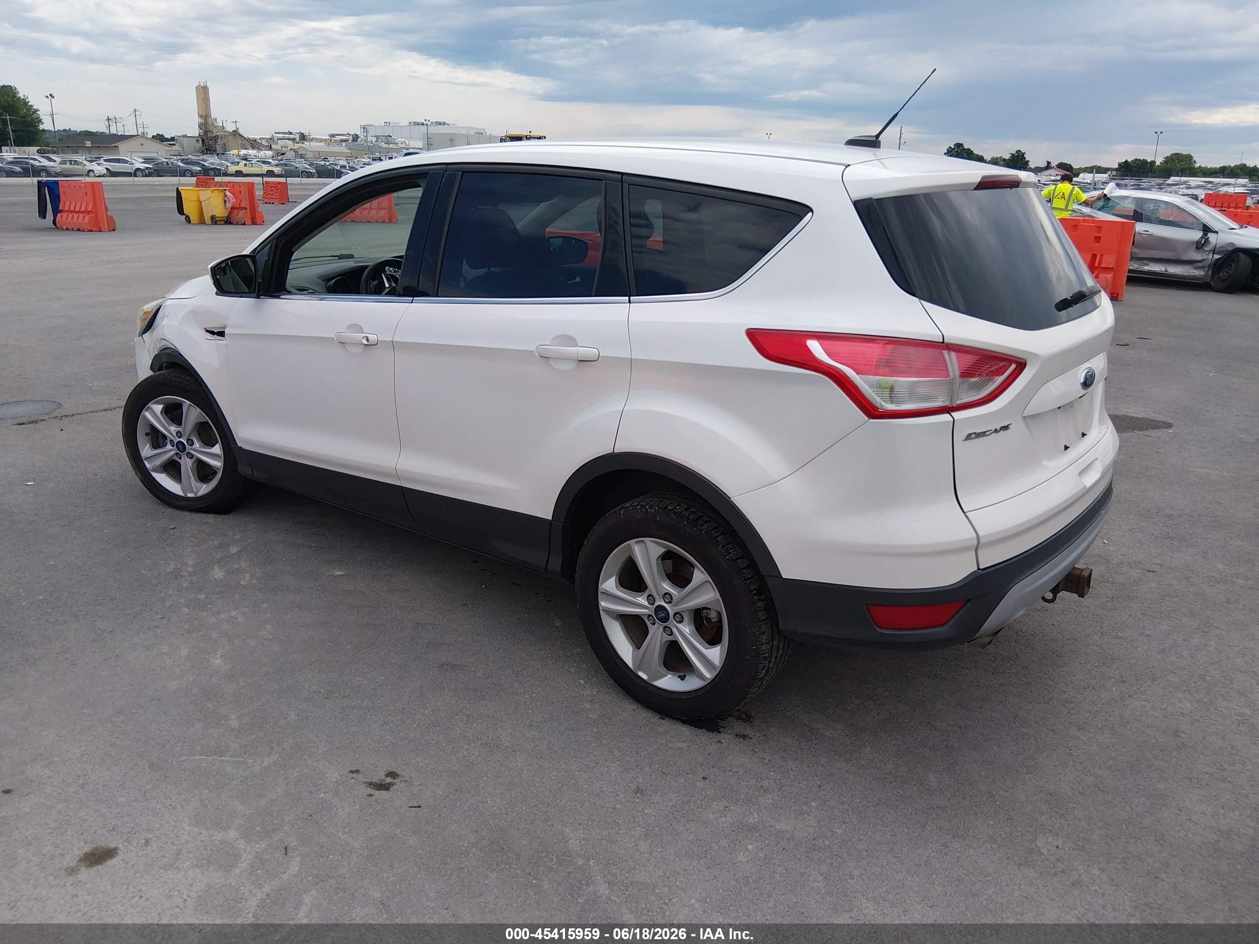 2014 Ford Escape Se White vin: 1FMCU0G96EUC34659