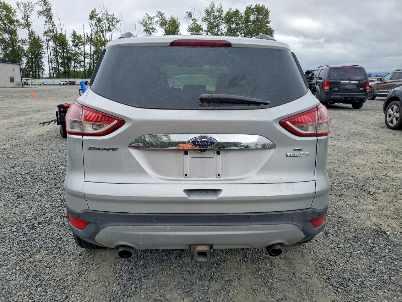 2014 Ford Escape Se Серебряный vin: 1FMCU0G96EUD32123