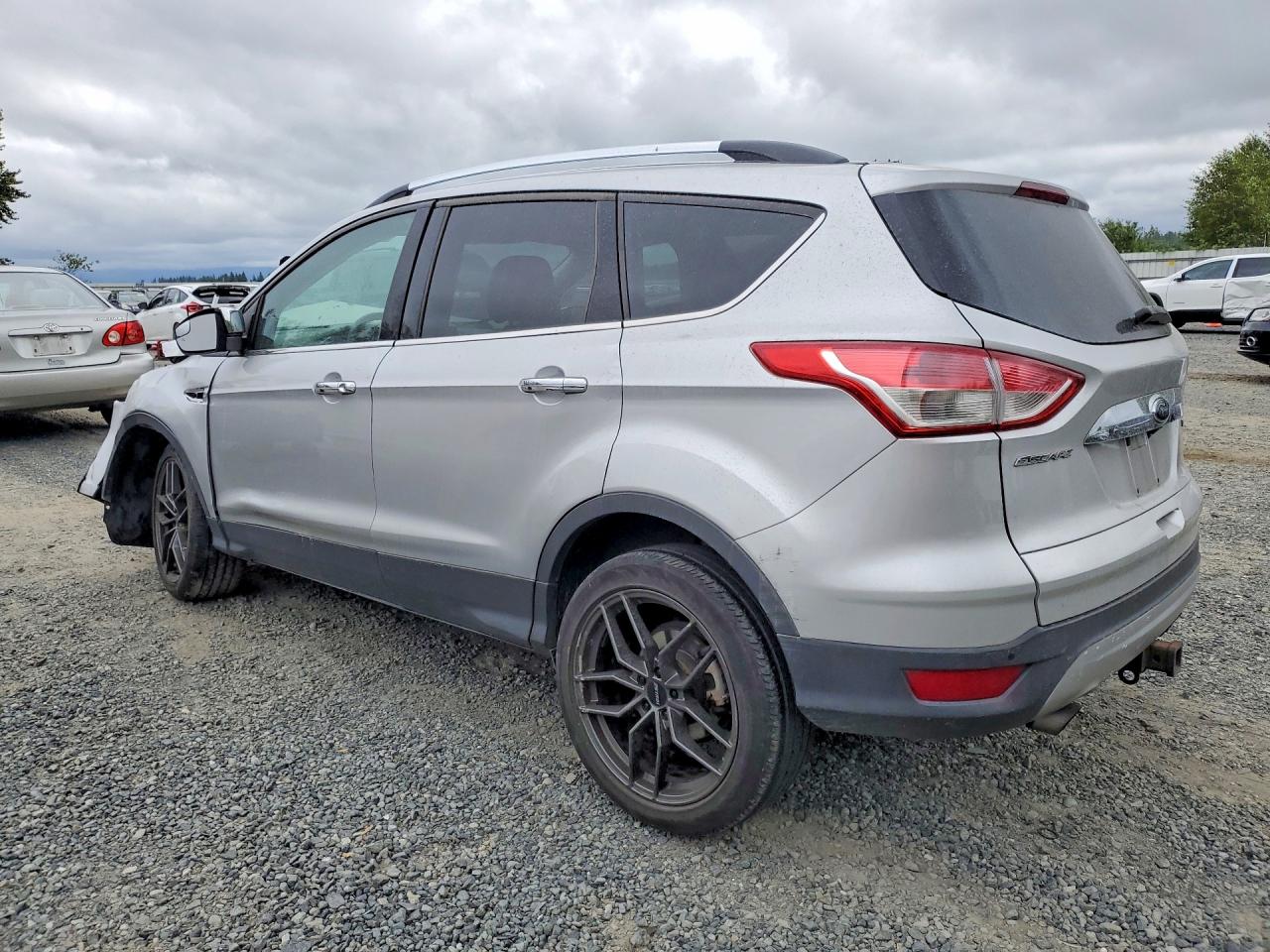 2014 Ford Escape Se Серебряный vin: 1FMCU0G96EUD32123