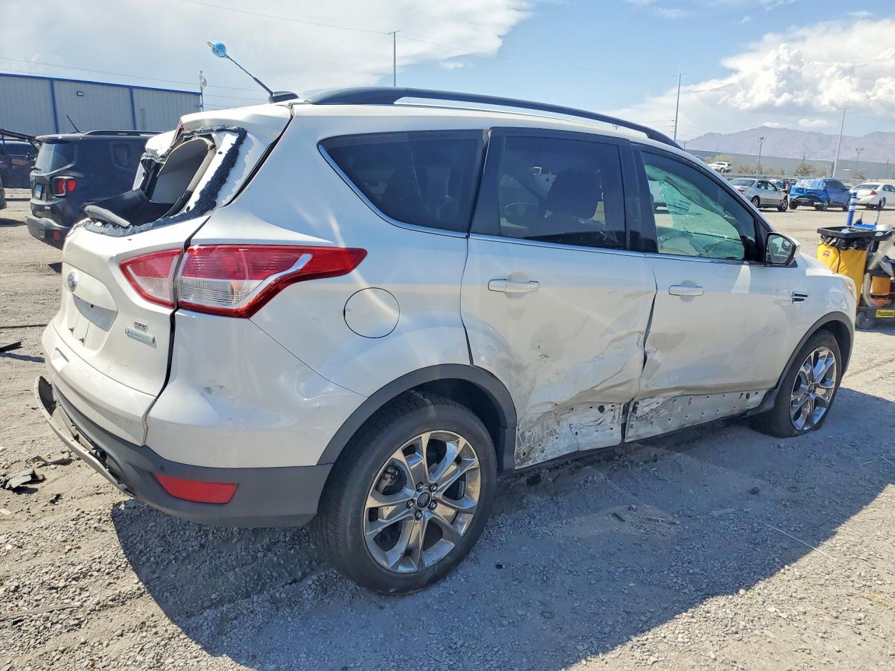 2014 Ford Escape Se White vin: 1FMCU0G96EUE57414