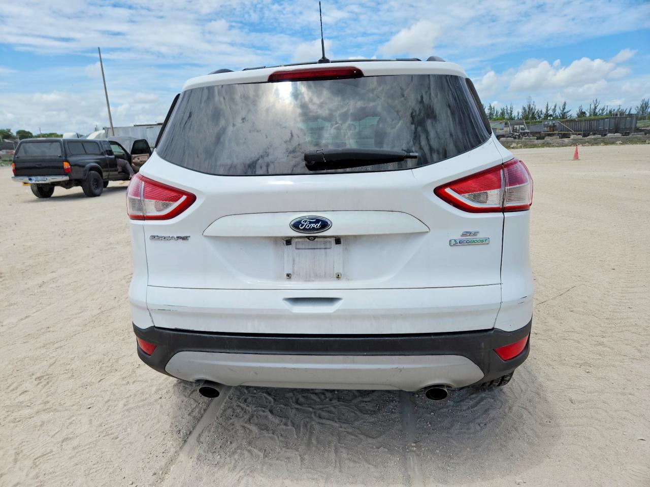 2015 Ford Escape Se White vin: 1FMCU0G96FUA80438