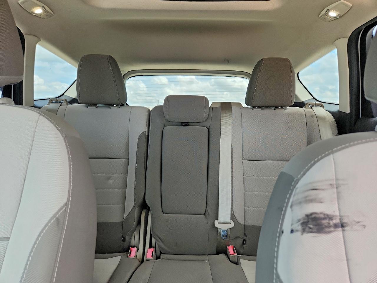 2015 Ford Escape Se White vin: 1FMCU0G96FUA80438