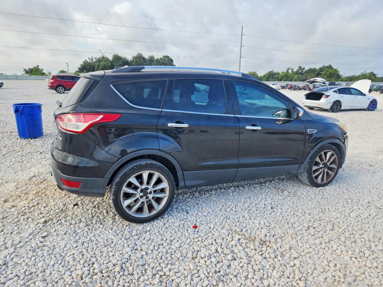 2015 Ford Escape Se Черный vin: 1FMCU0G96FUB29783