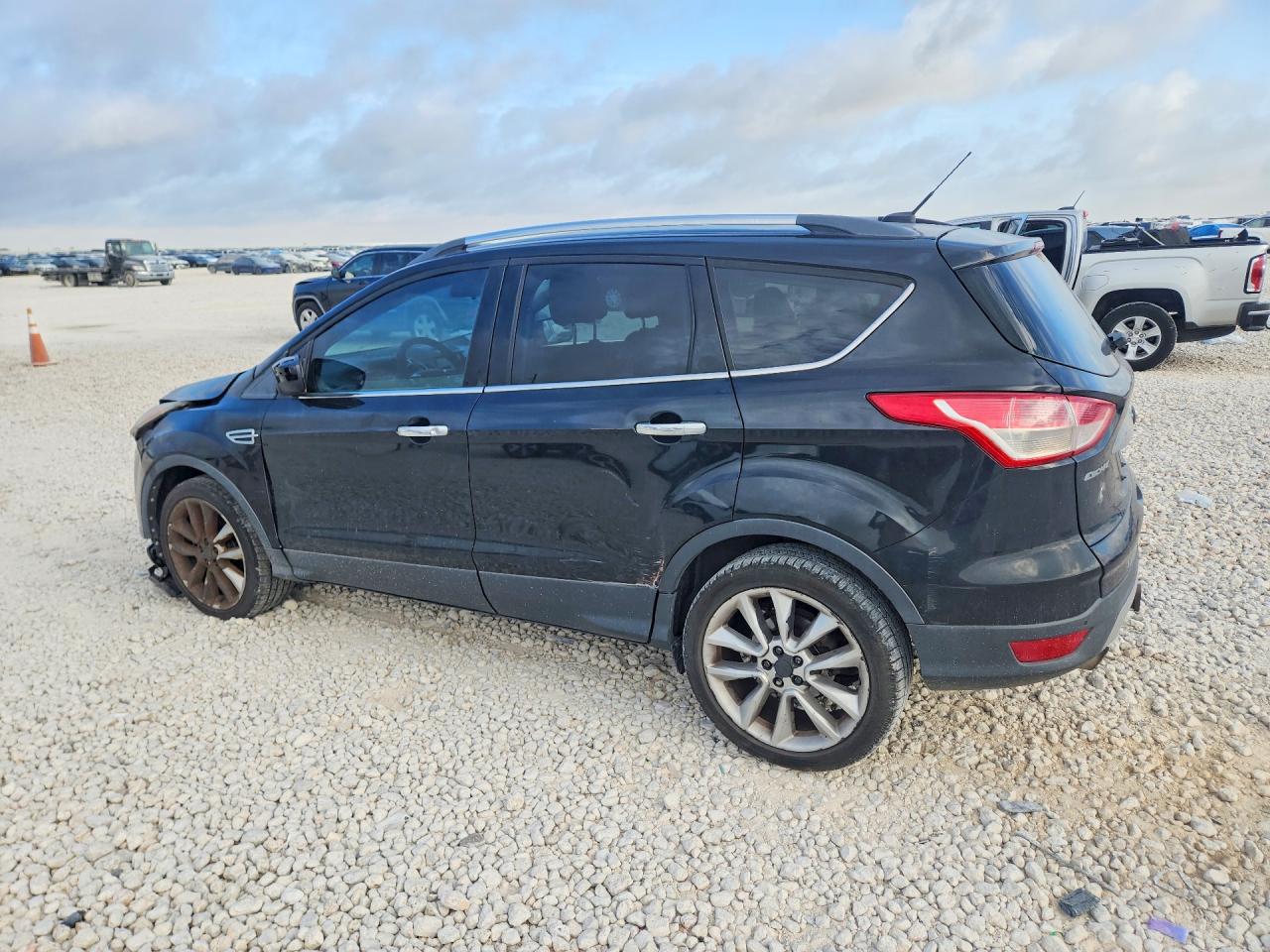 2015 Ford Escape Se Черный vin: 1FMCU0G96FUB29783
