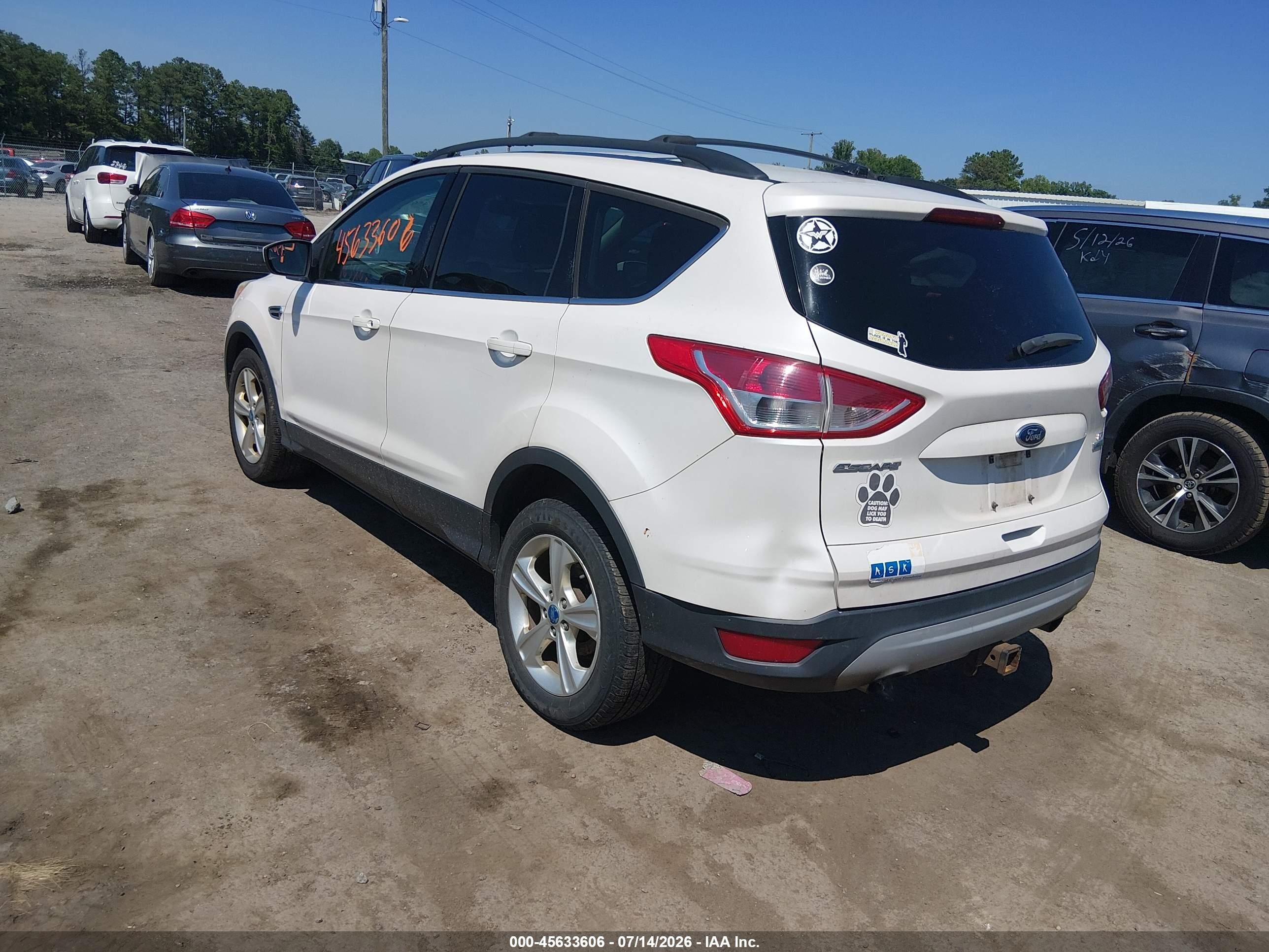 2013 Ford Escape Se Белый vin: 1FMCU0G97DUC05881