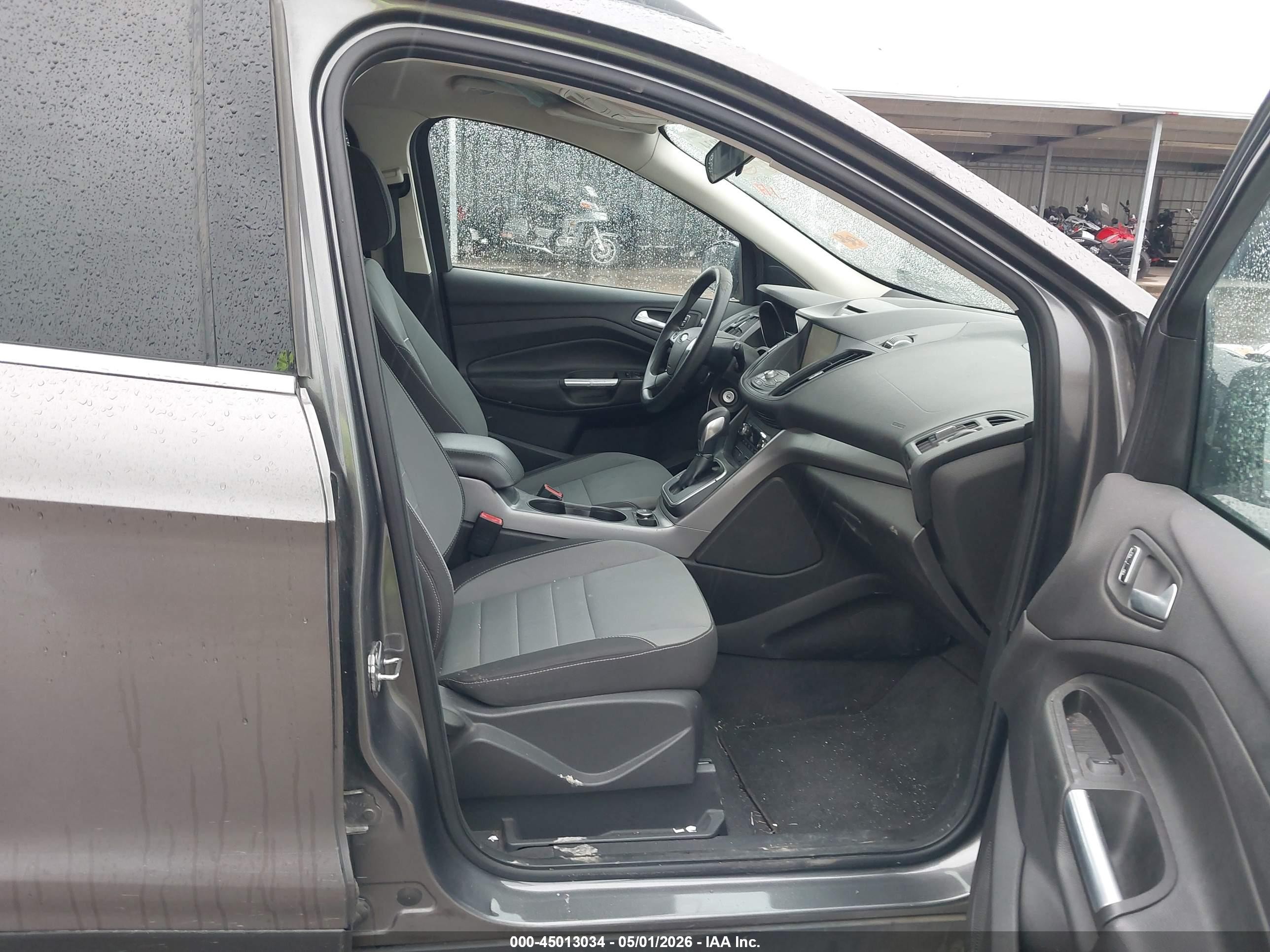 2013 Ford Escape Se Gray vin: 1FMCU0G97DUD09772