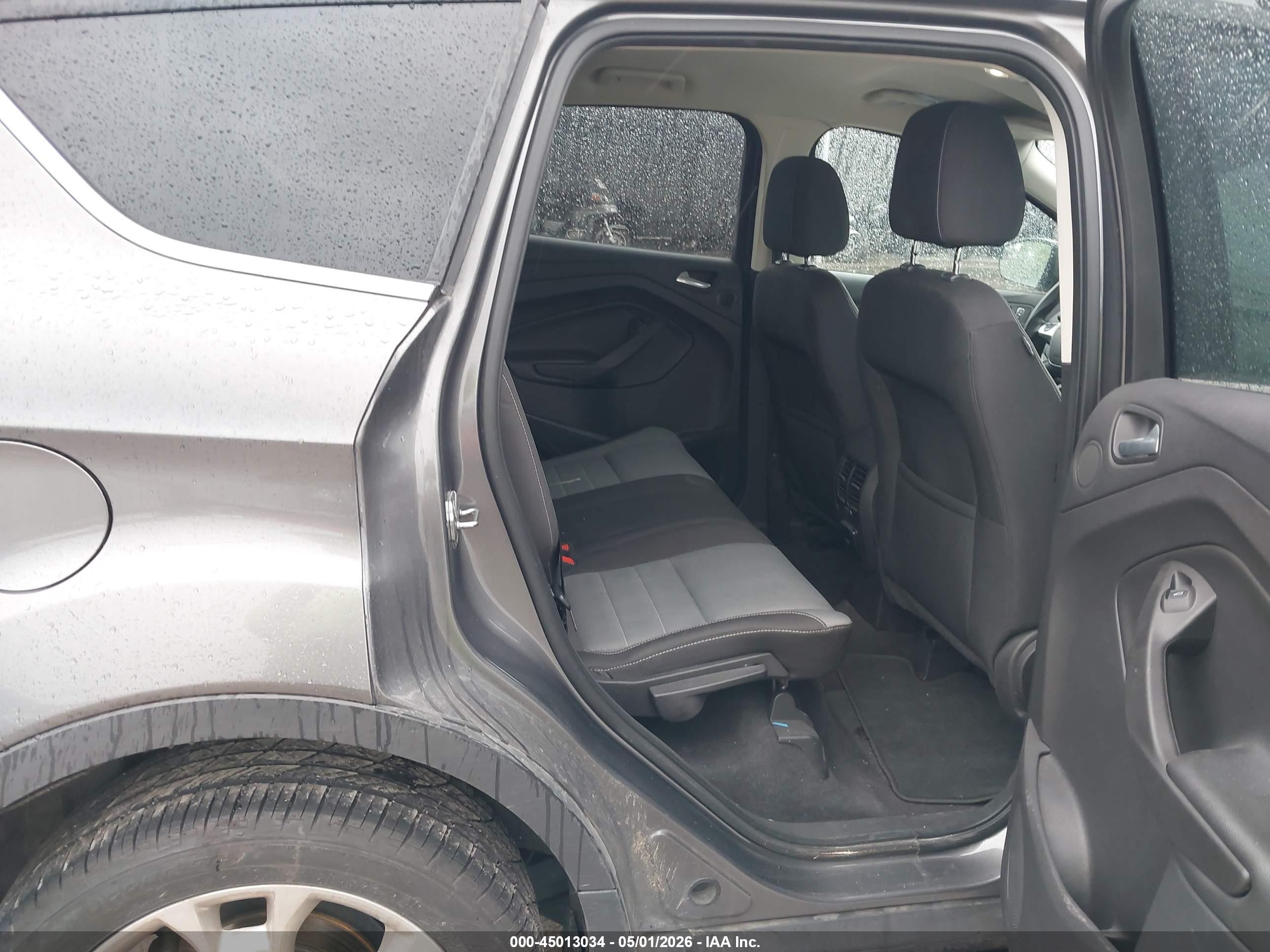 2013 Ford Escape Se Gray vin: 1FMCU0G97DUD09772