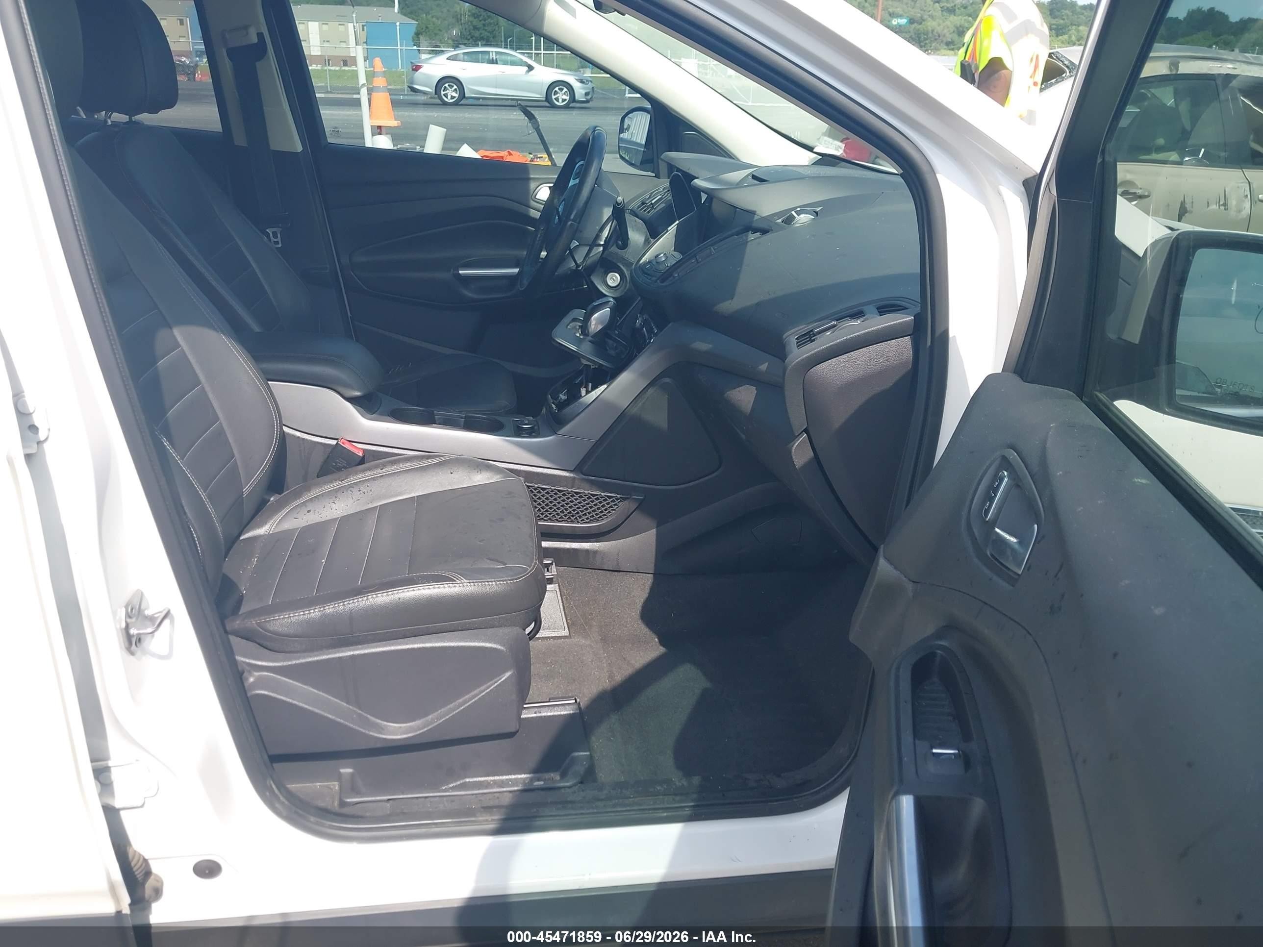 2014 Ford Escape Se White vin: 1FMCU0G97EUD72159