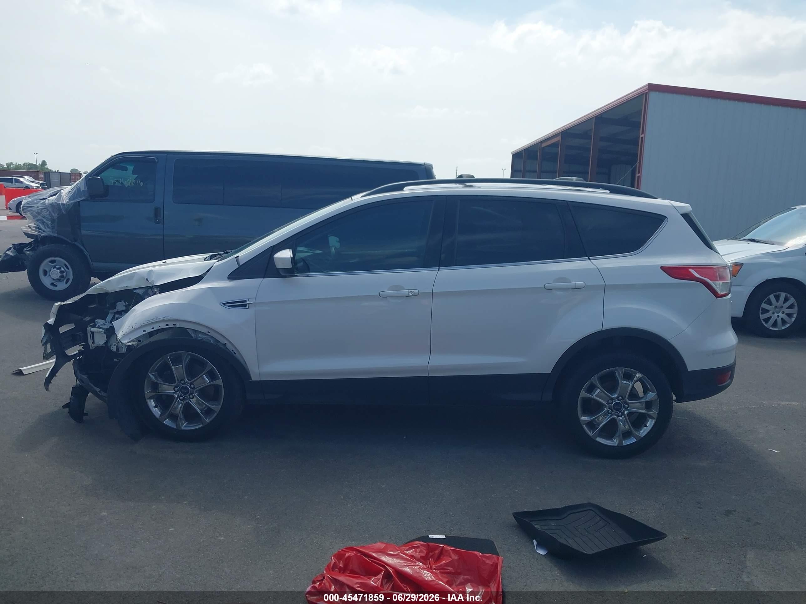 2014 Ford Escape Se White vin: 1FMCU0G97EUD72159