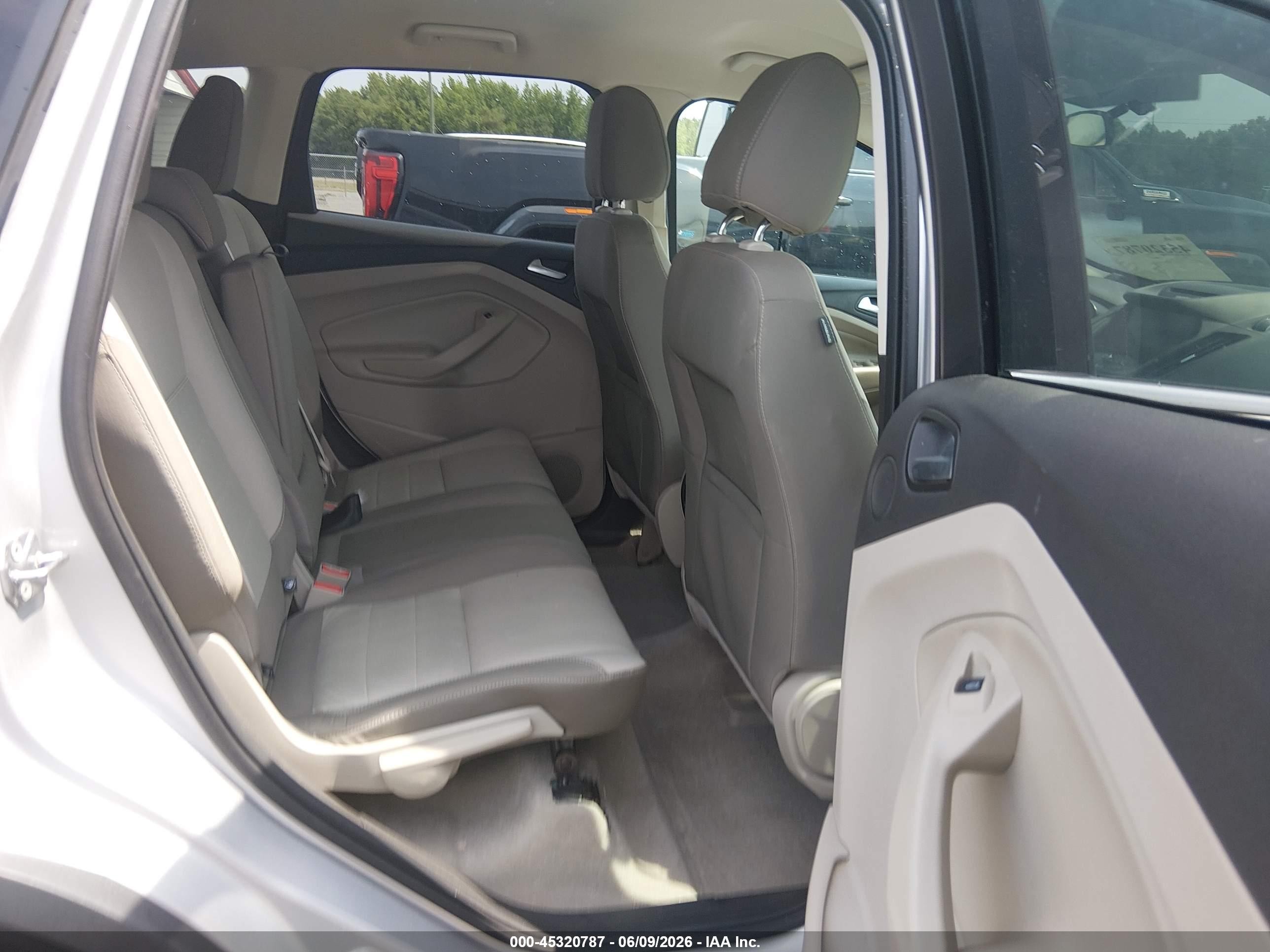 2015 Ford Escape Se Silver vin: 1FMCU0G97FUA36271