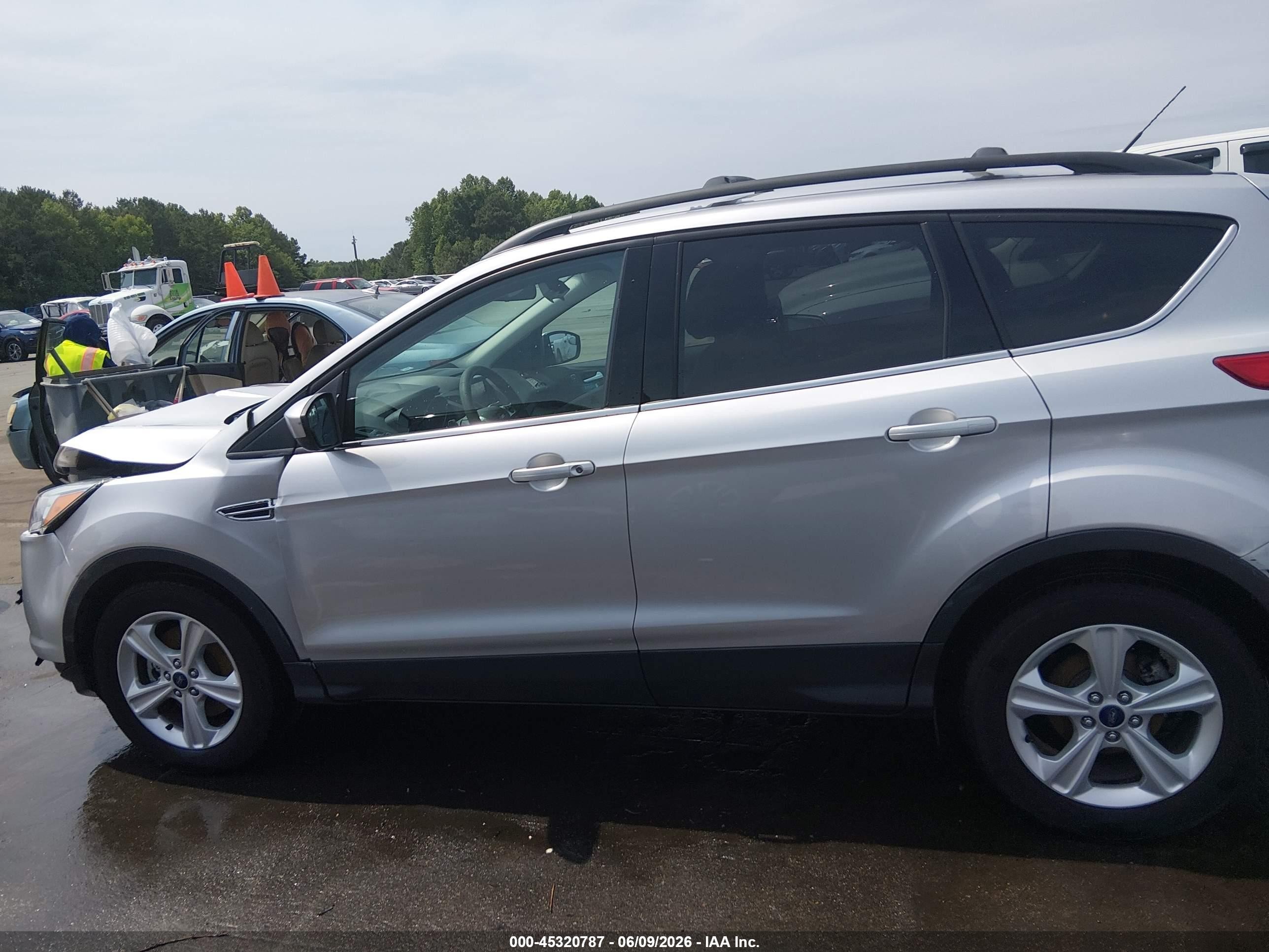 2015 Ford Escape Se Silver vin: 1FMCU0G97FUA36271