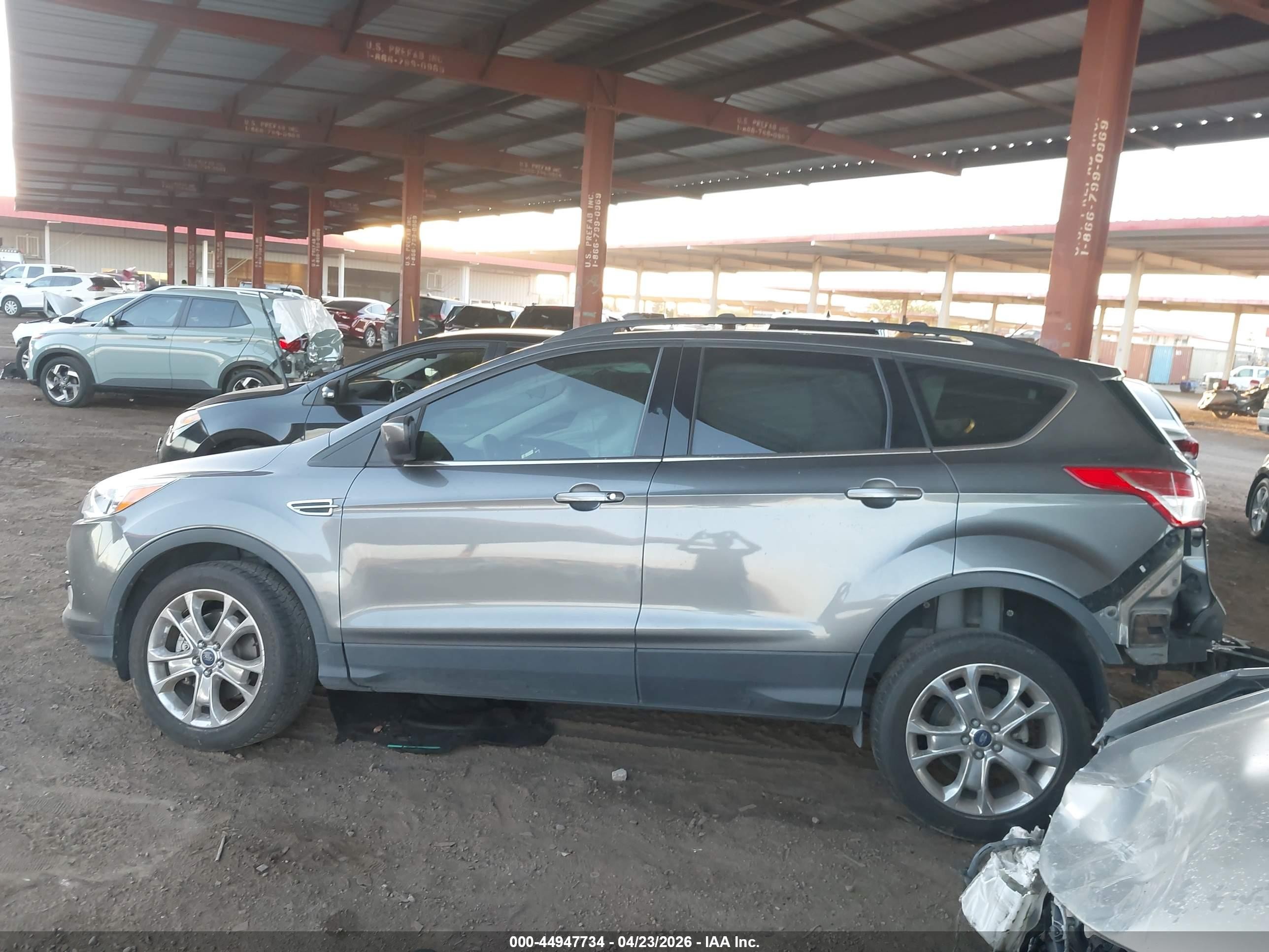 2013 Ford Escape Se Серый vin: 1FMCU0G98DUC46438