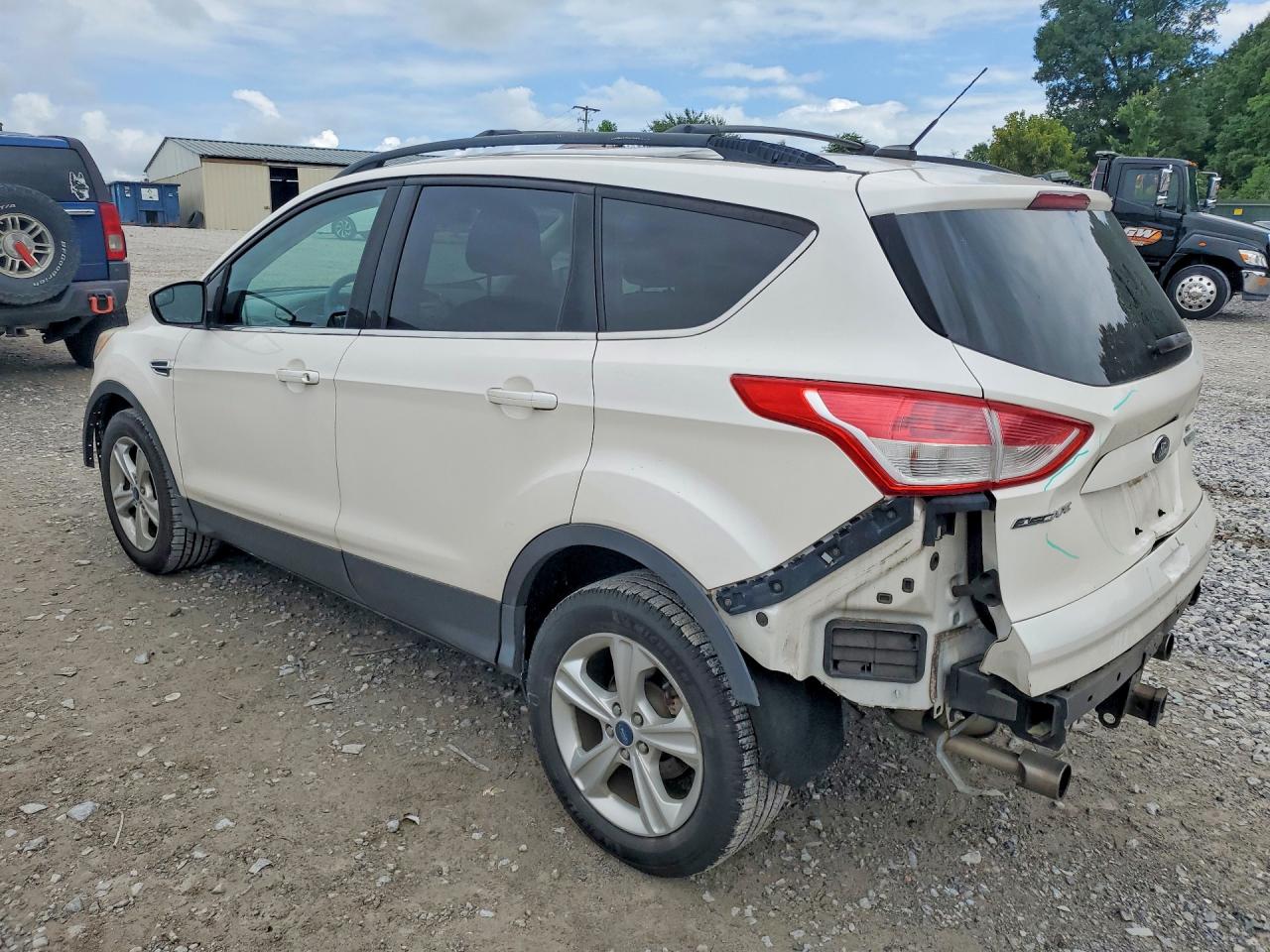2013 Ford Escape Se White vin: 1FMCU0G98DUC99267