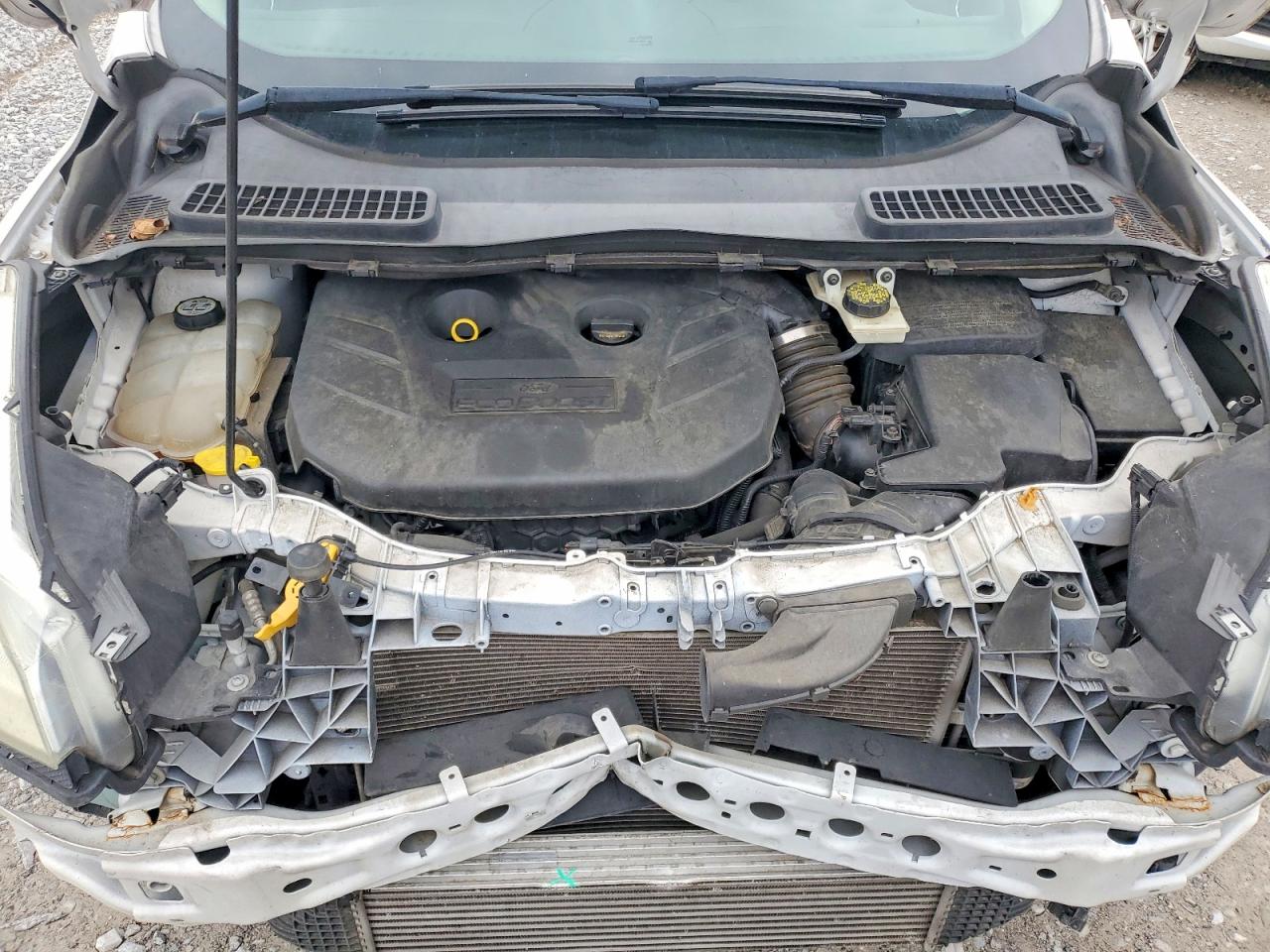 2013 Ford Escape Se White vin: 1FMCU0G98DUC99267