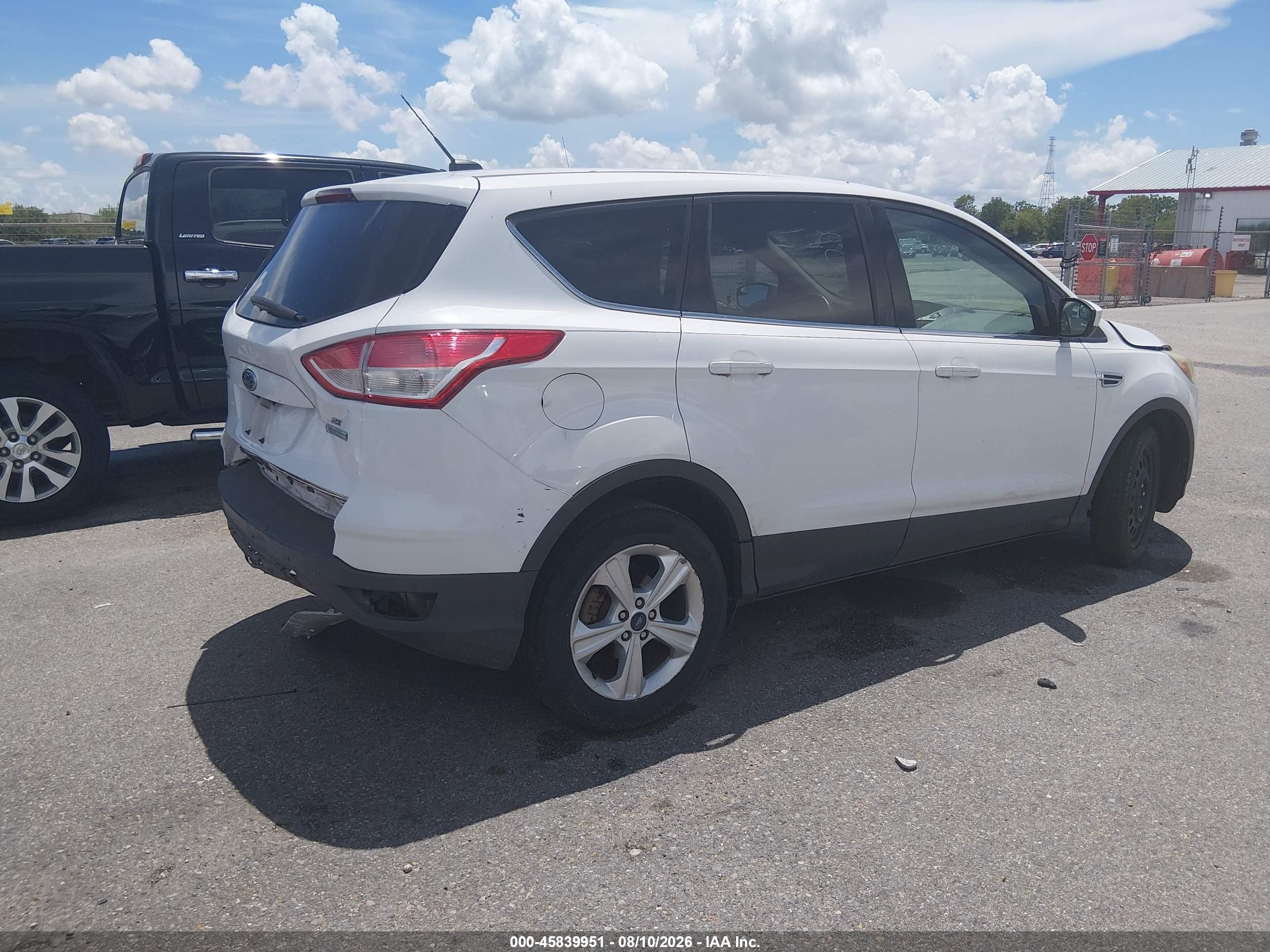 2014 Ford Escape Se White vin: 1FMCU0G98EUA85574