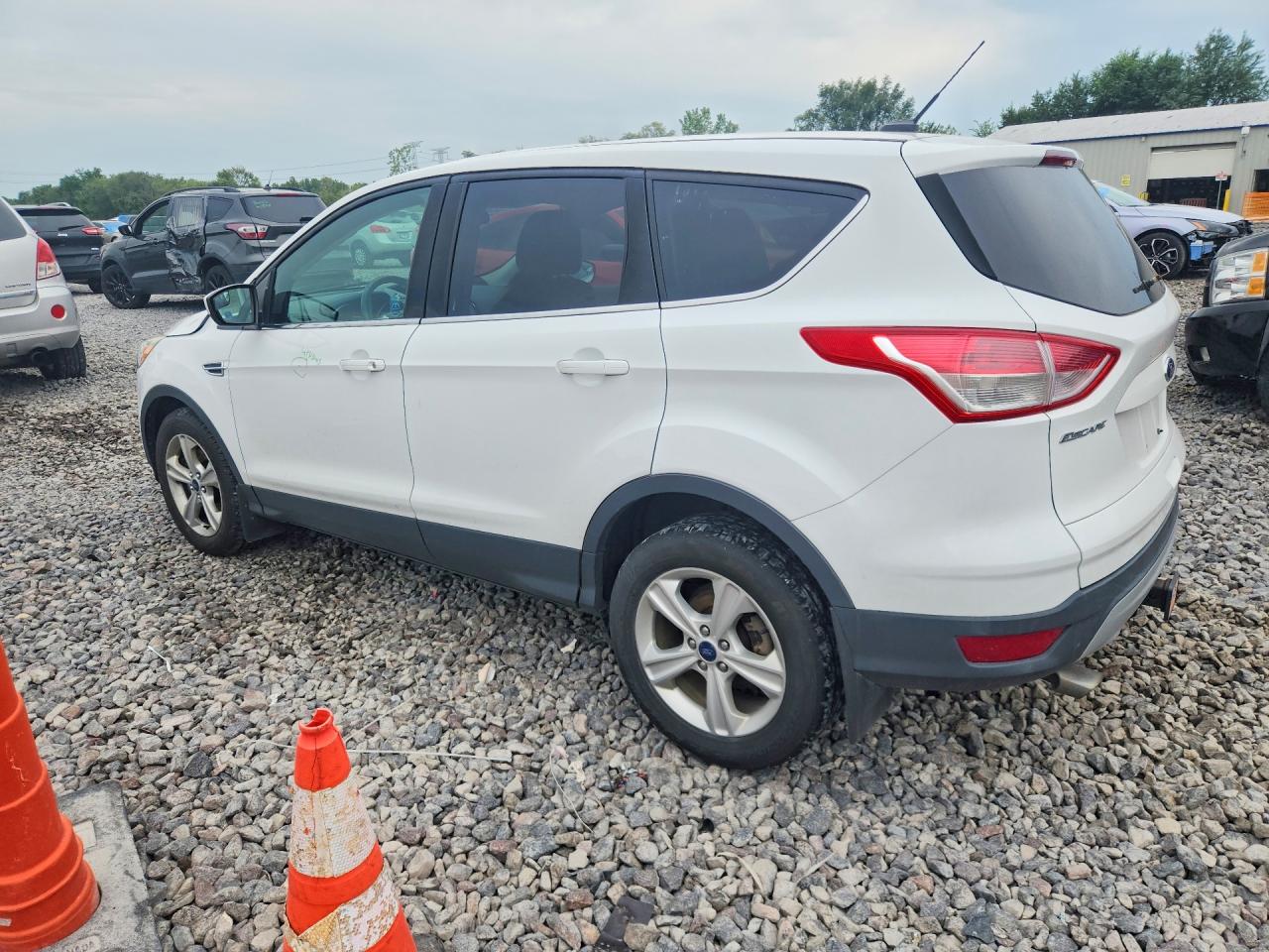 2014 Ford Escape Se White vin: 1FMCU0G98EUE24527