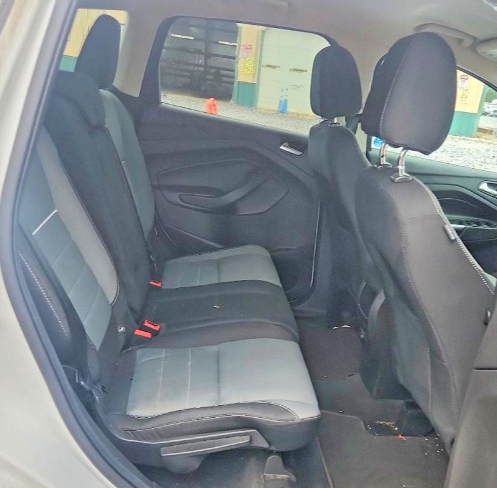 2014 Ford Escape Se White vin: 1FMCU0G98EUE24527