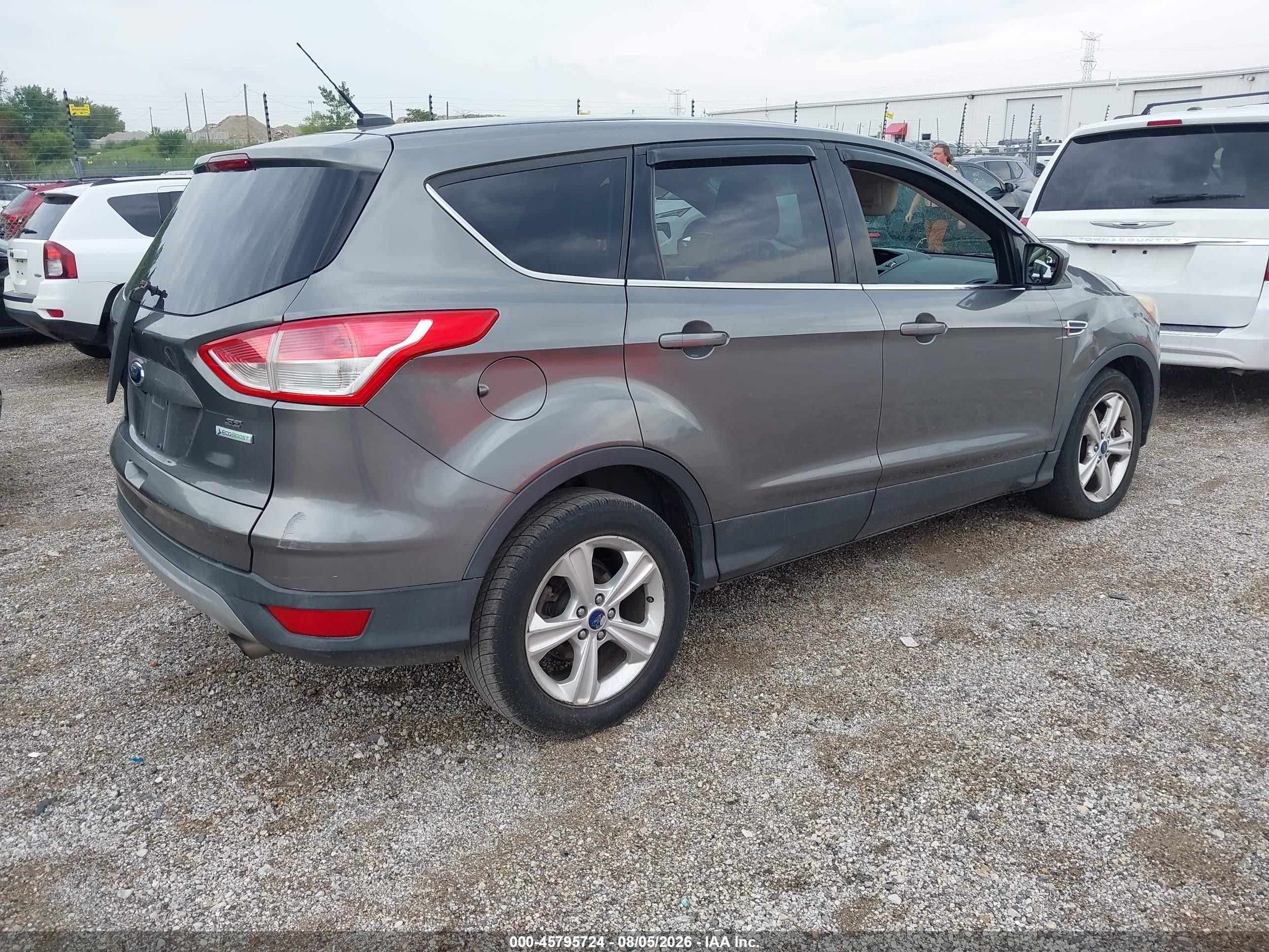 2014 Ford Escape Se Gray vin: 1FMCU0G98EUE41084