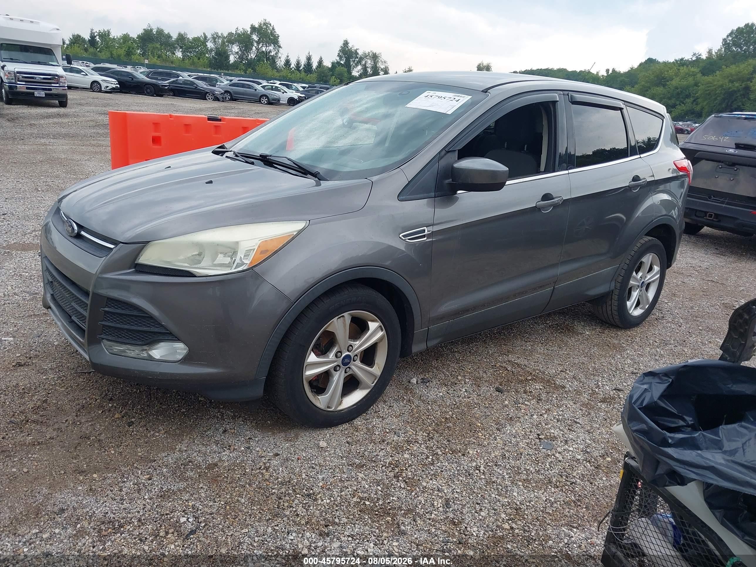 2014 Ford Escape Se Gray vin: 1FMCU0G98EUE41084