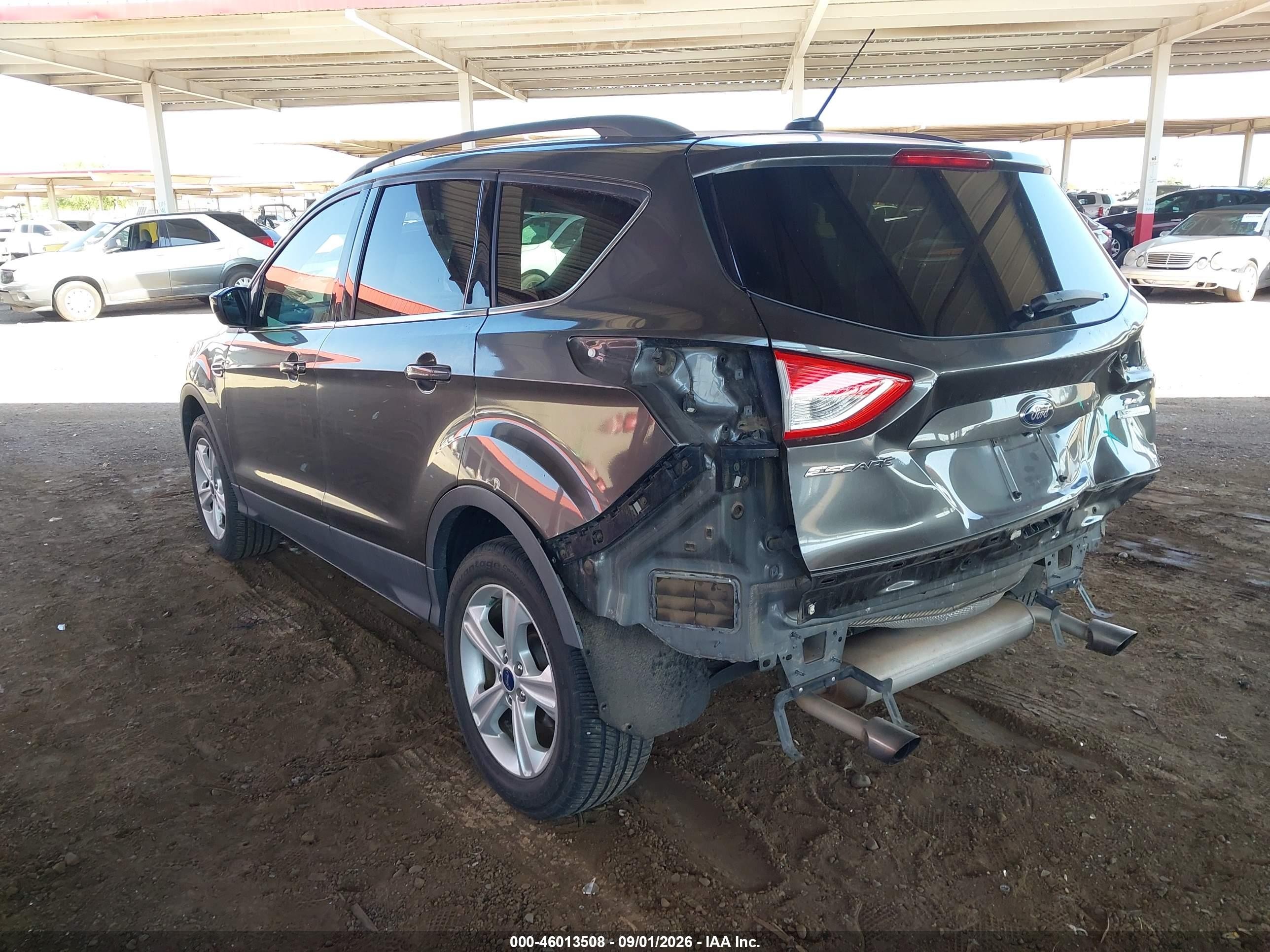 2015 Ford Escape Se Серый vin: 1FMCU0G98FUA43844