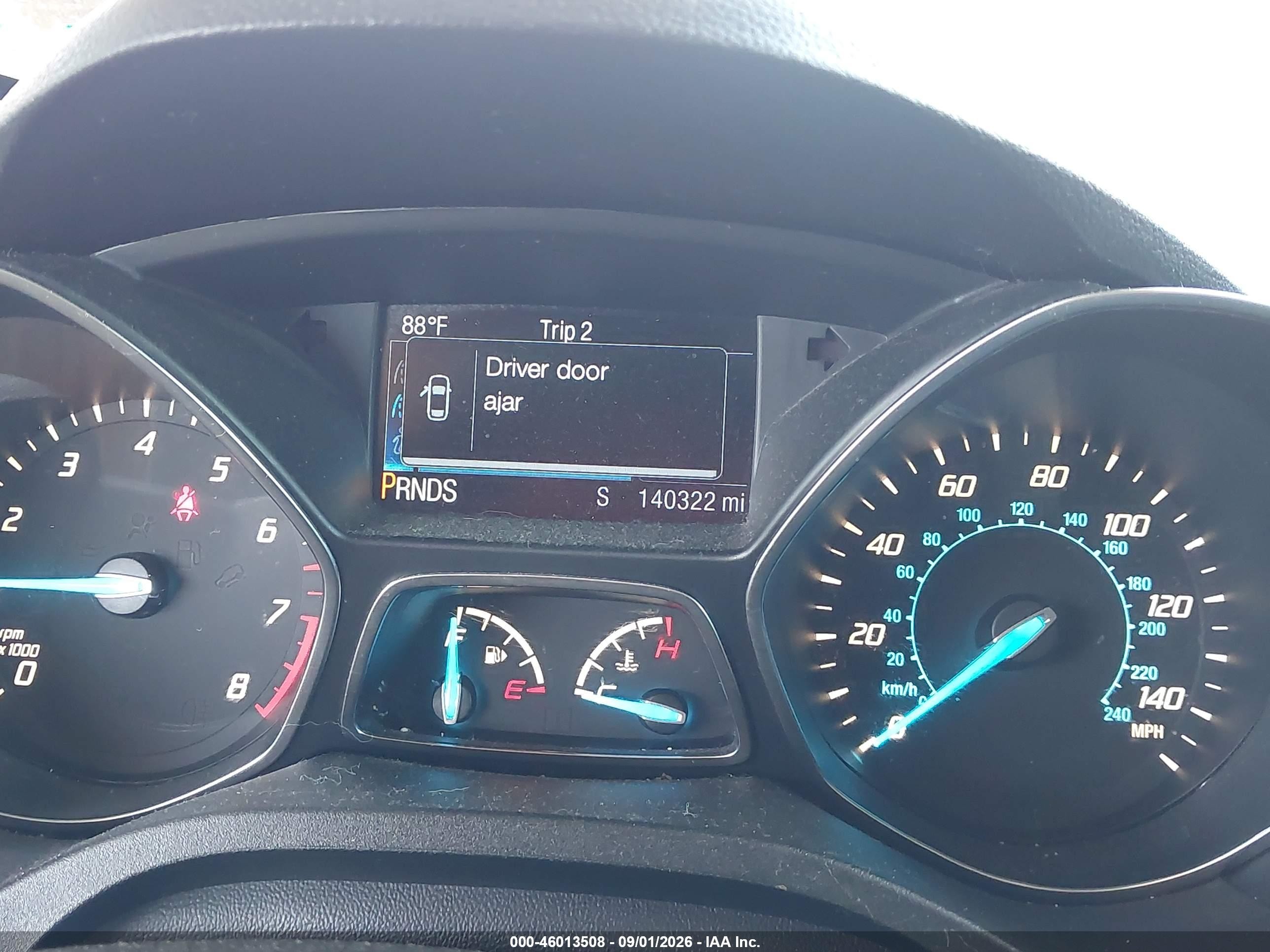 2015 Ford Escape Se Серый vin: 1FMCU0G98FUA43844