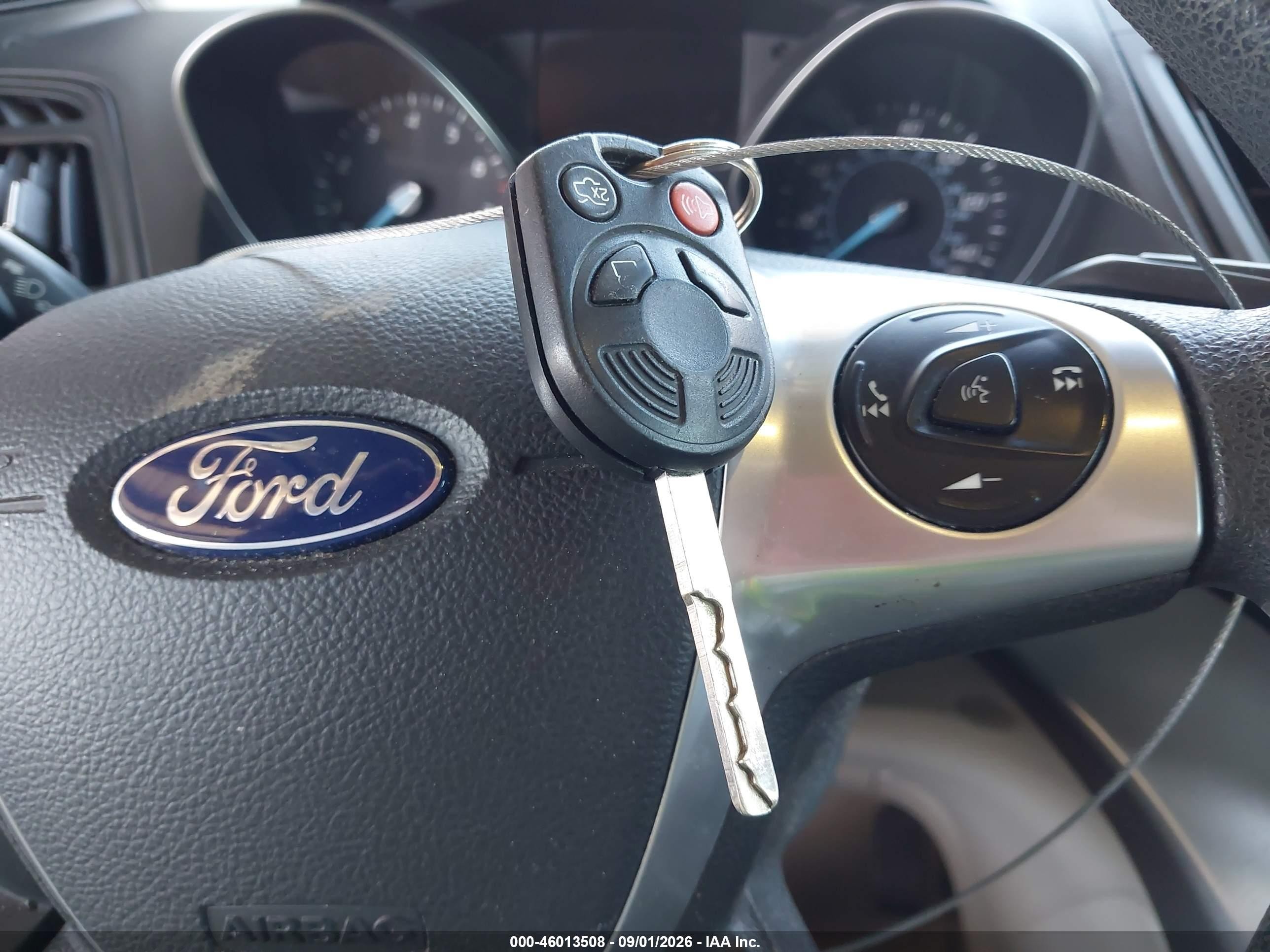 2015 Ford Escape Se Серый vin: 1FMCU0G98FUA43844