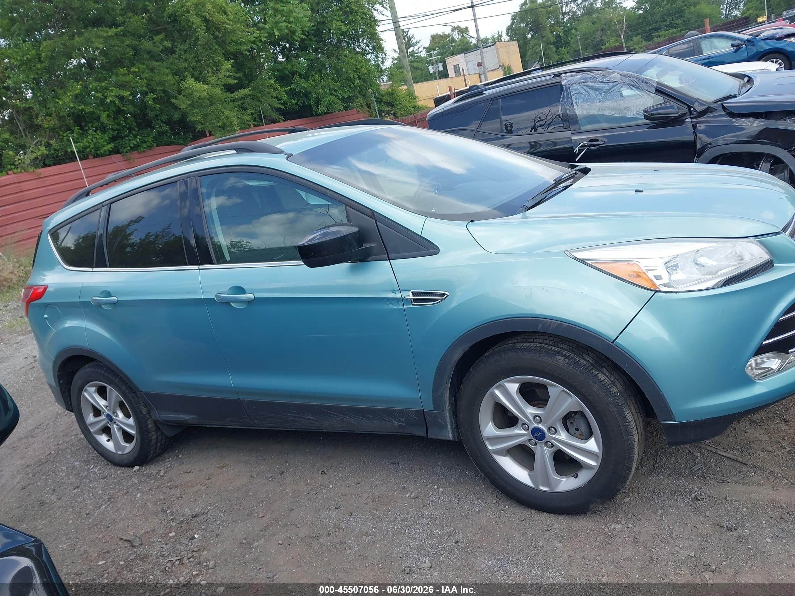 2013 Ford Escape Se Teal vin: 1FMCU0G99DUB43951