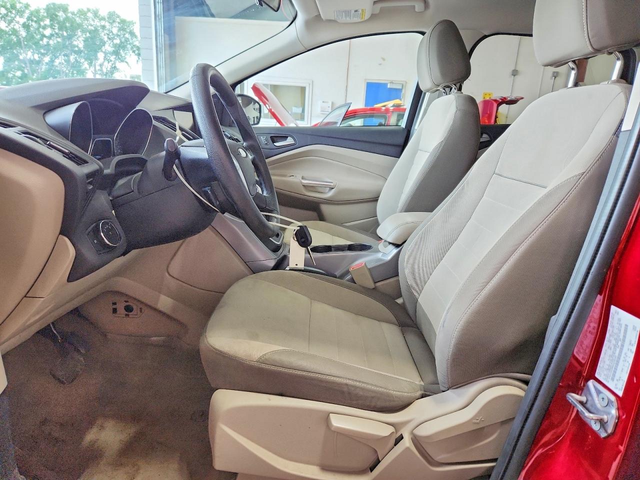 2013 Ford Escape Se Красный vin: 1FMCU0G99DUC09365