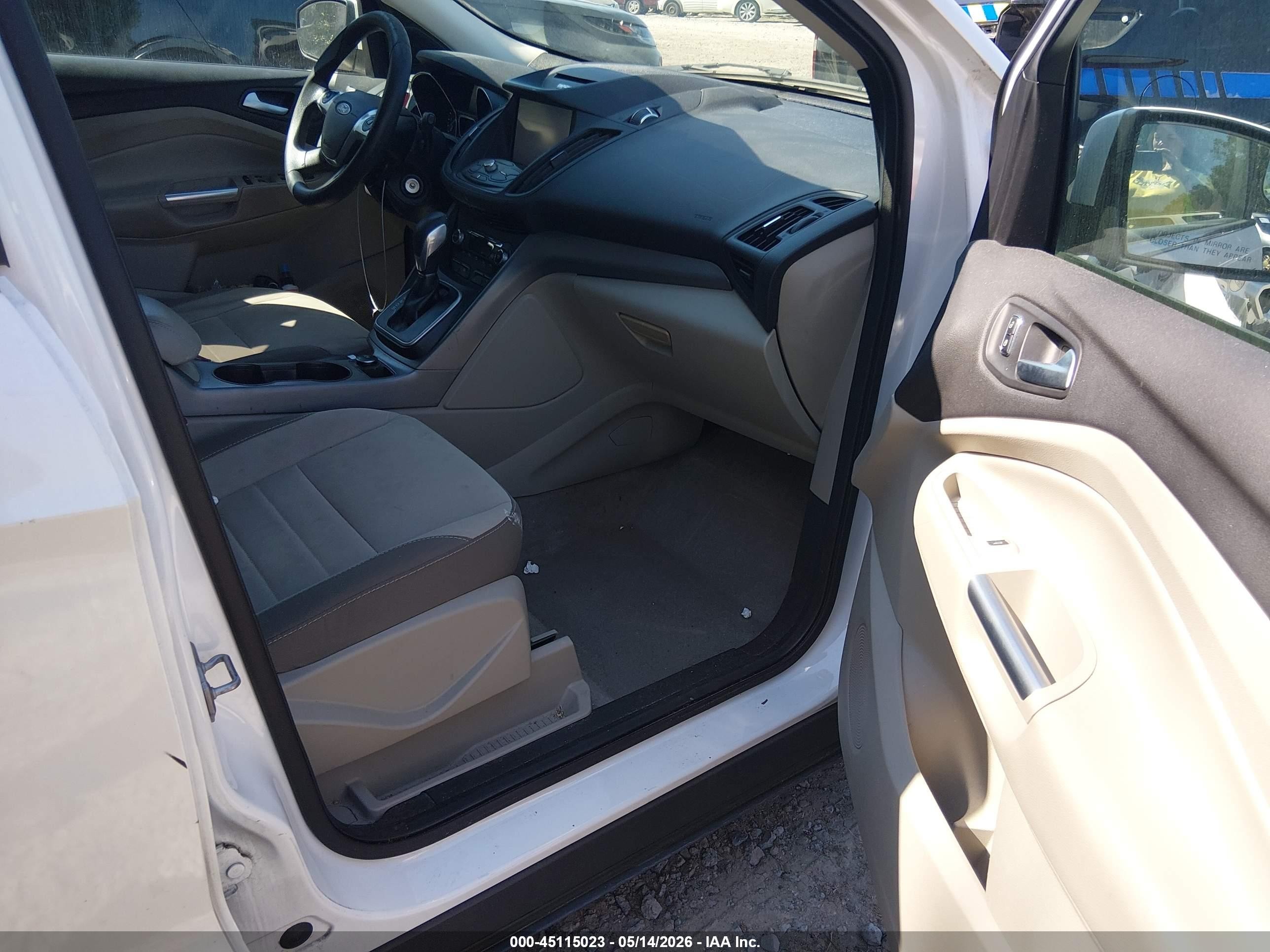 2014 Ford Escape Se White vin: 1FMCU0G99EUA50073
