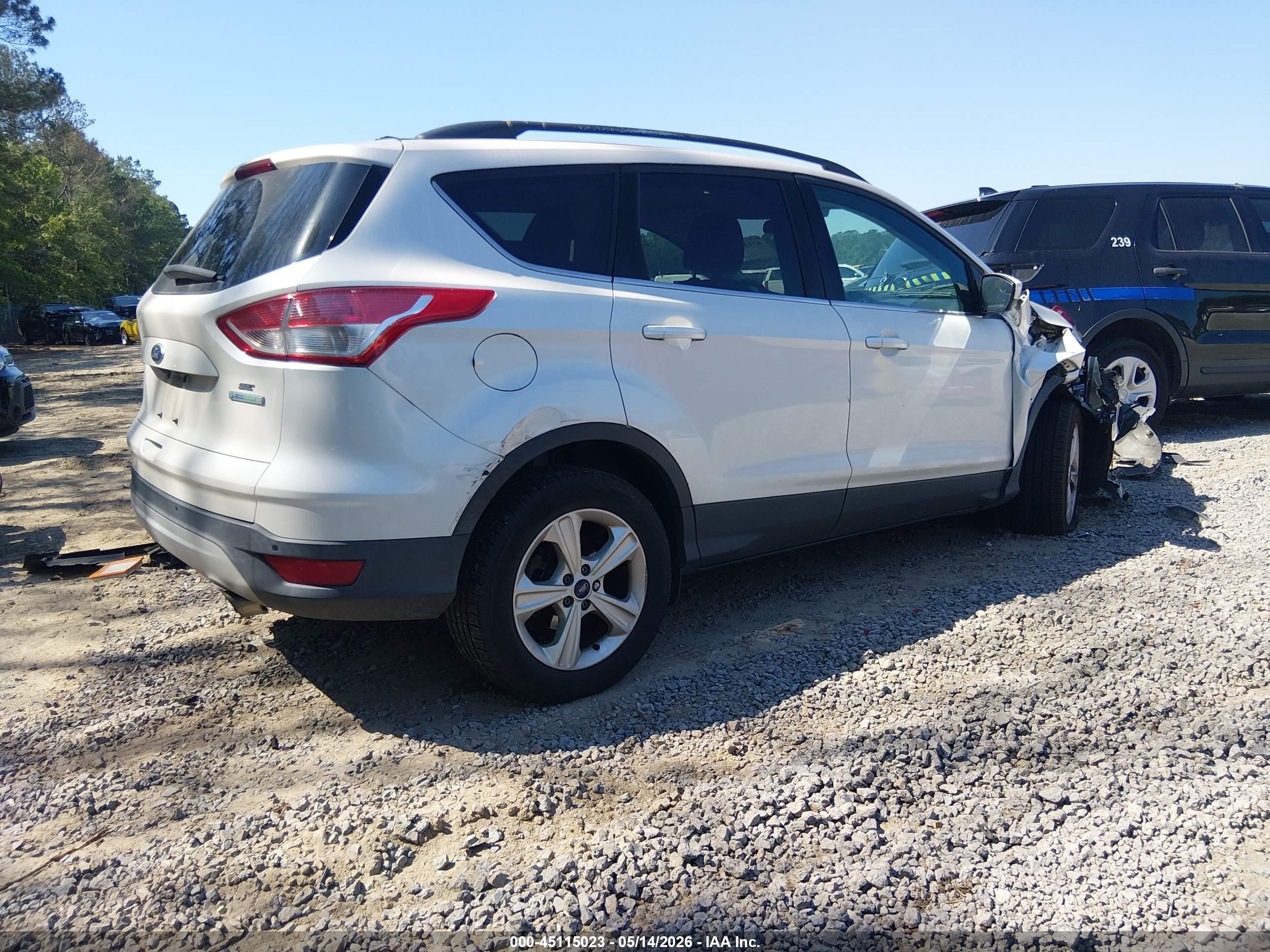 2014 Ford Escape Se White vin: 1FMCU0G99EUA50073