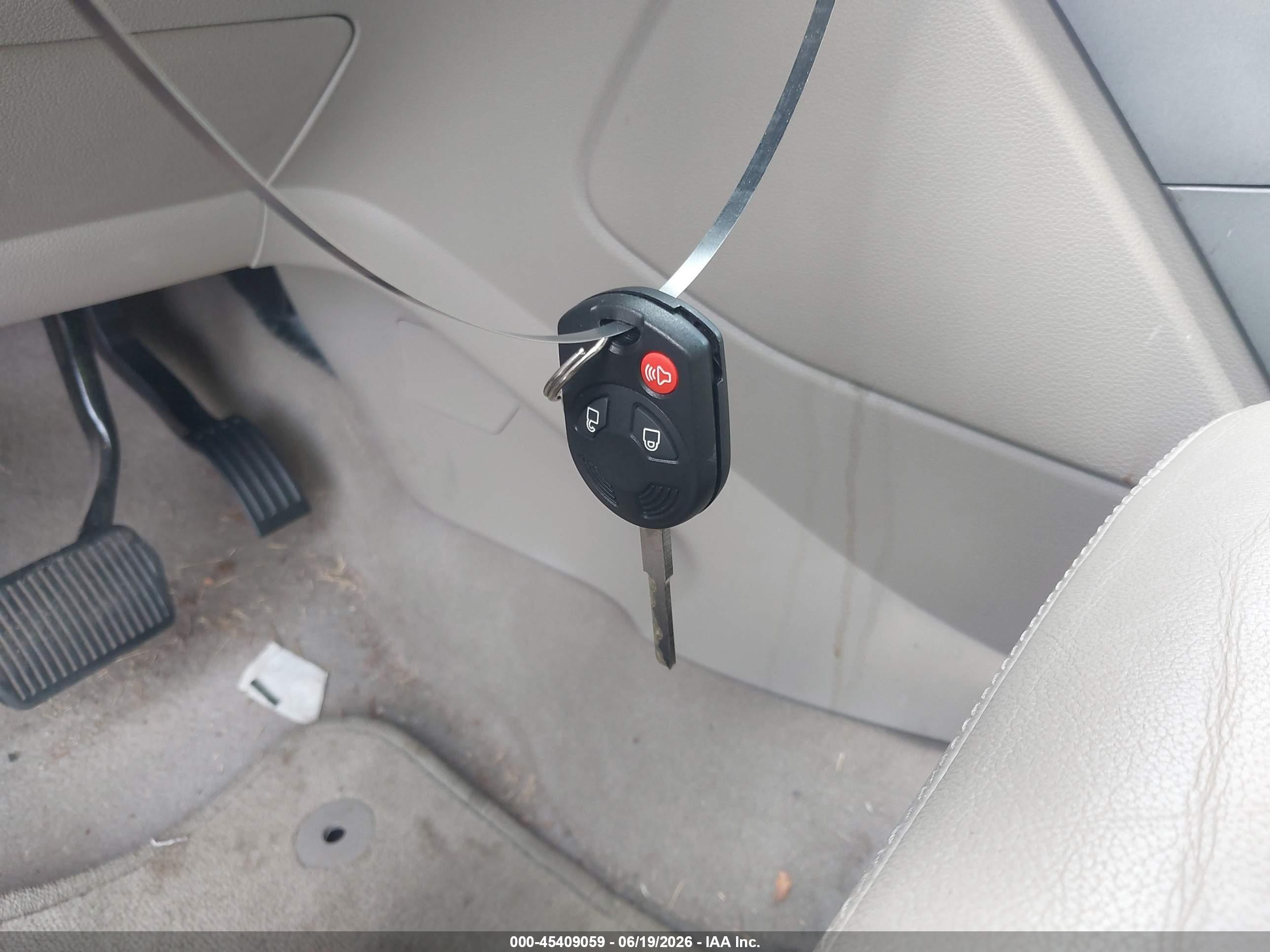 2014 Ford Escape Se White vin: 1FMCU0G99EUD24081