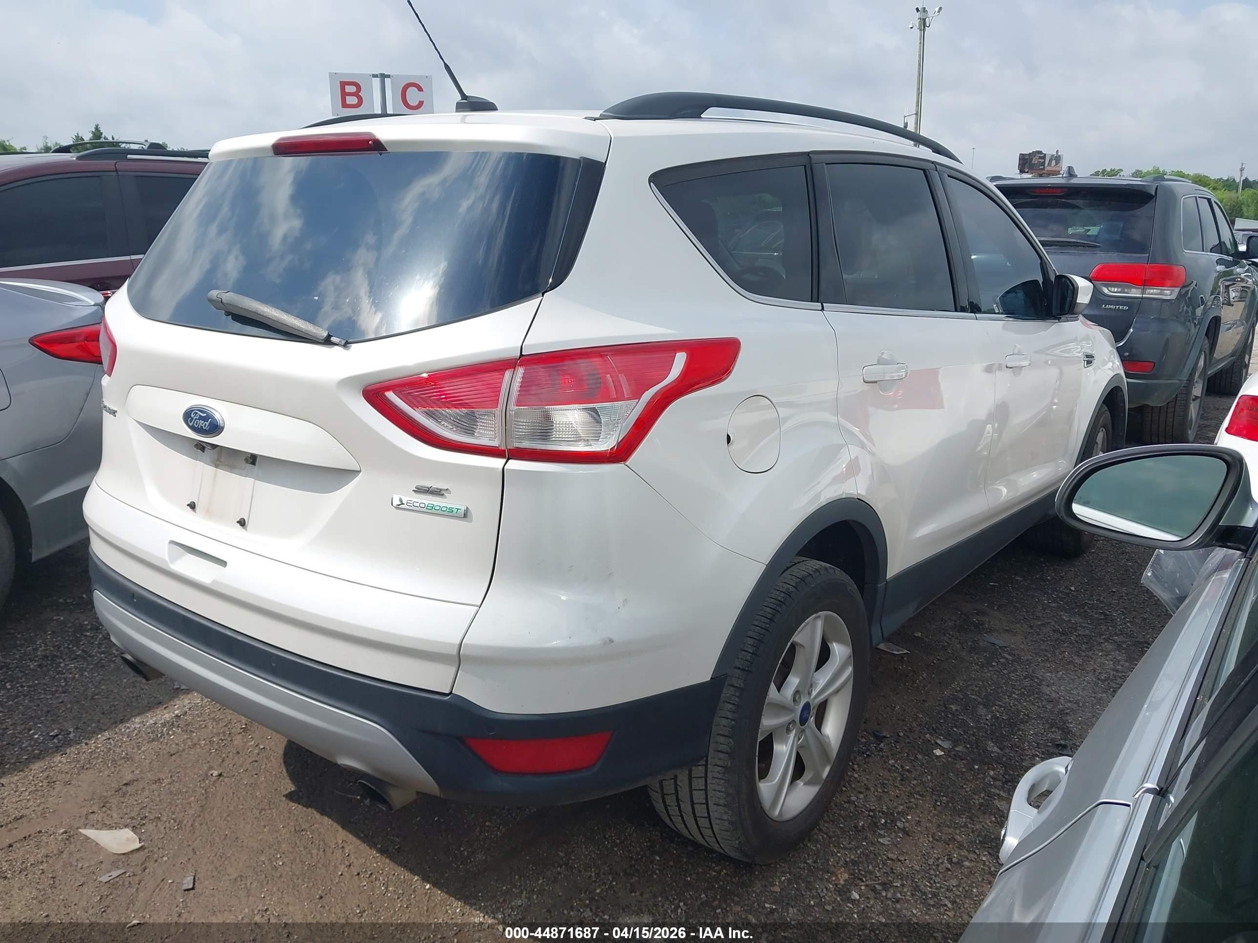 2015 Ford Escape Se White vin: 1FMCU0G99FUA07466