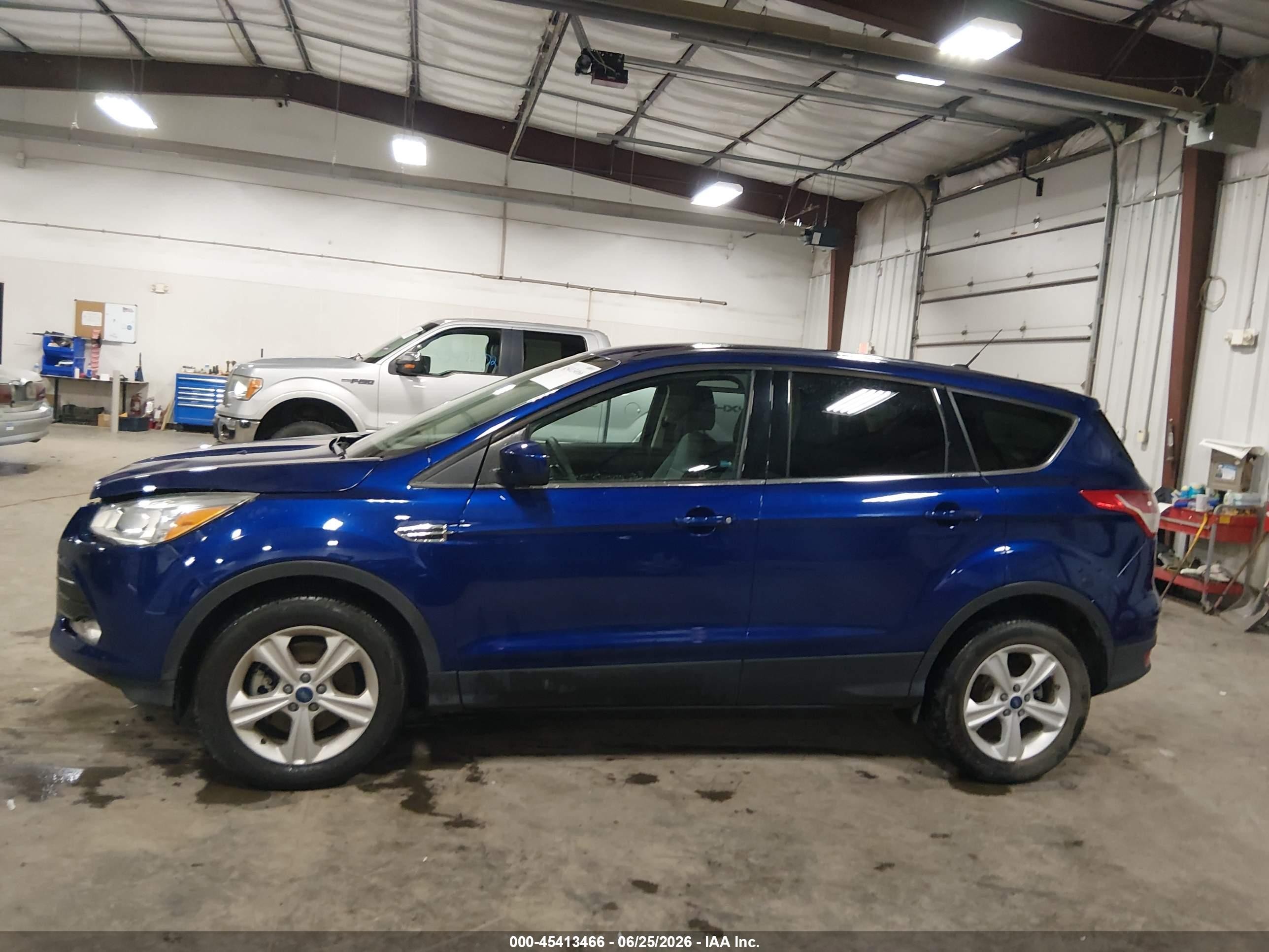 2015 Ford Escape Se Blue vin: 1FMCU0G99FUA10562