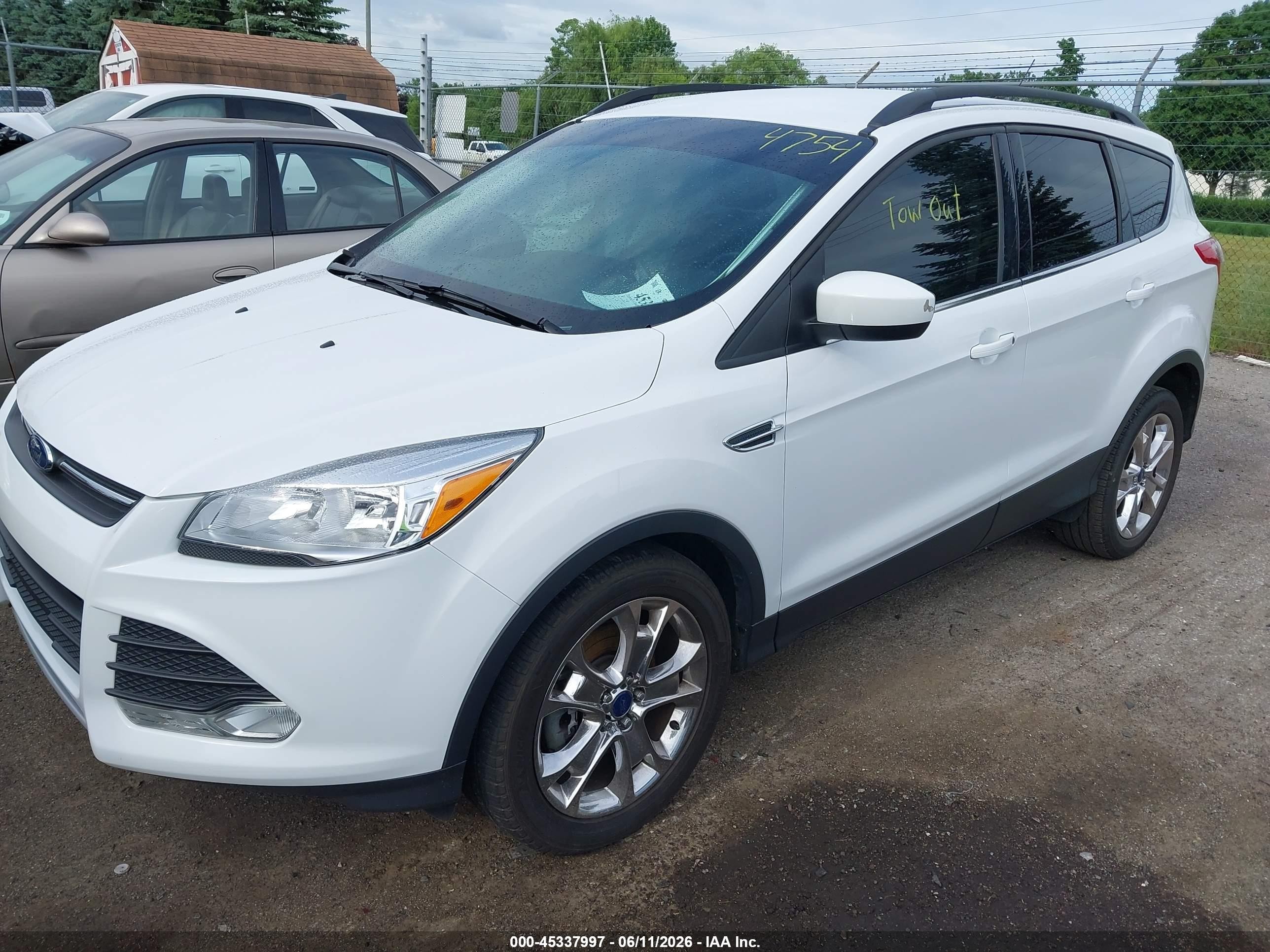 2015 Ford Escape Se White vin: 1FMCU0G99FUC34754