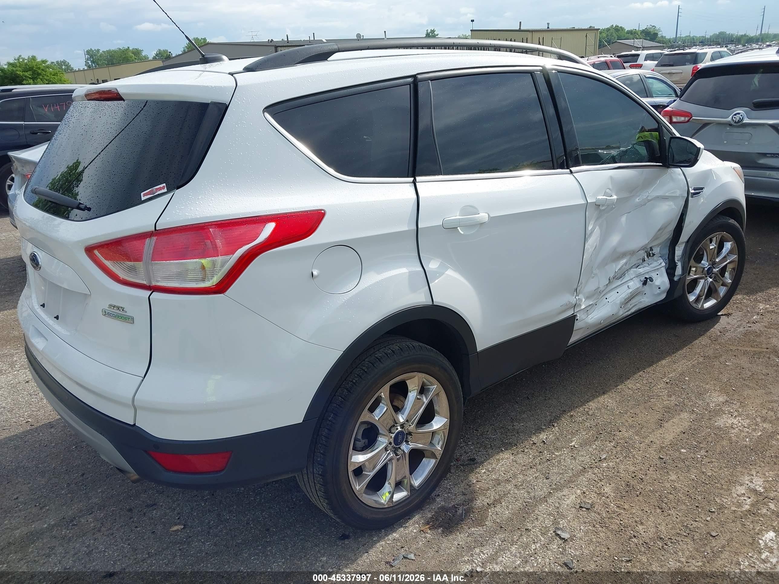 2015 Ford Escape Se White vin: 1FMCU0G99FUC34754