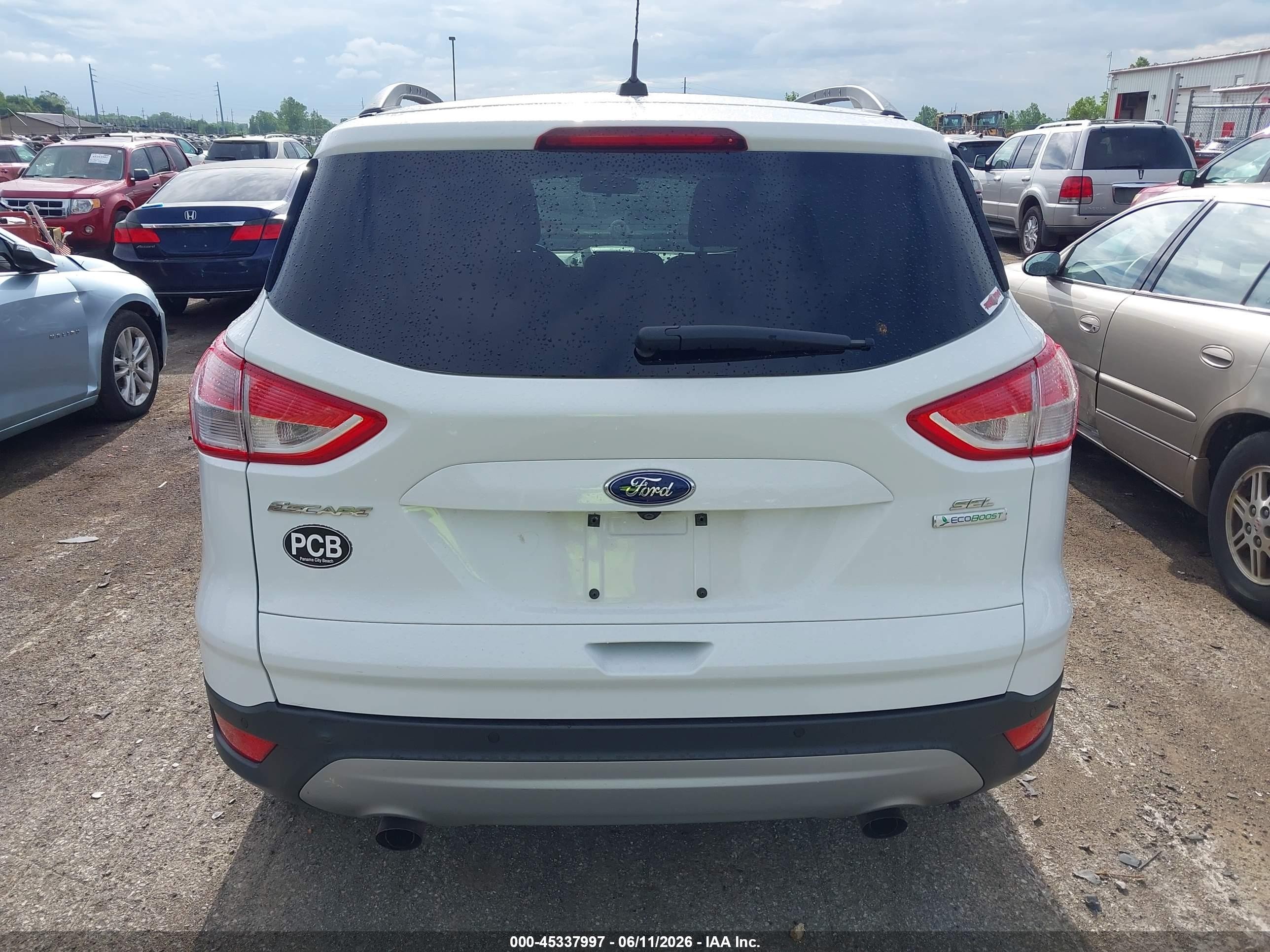 2015 Ford Escape Se White vin: 1FMCU0G99FUC34754