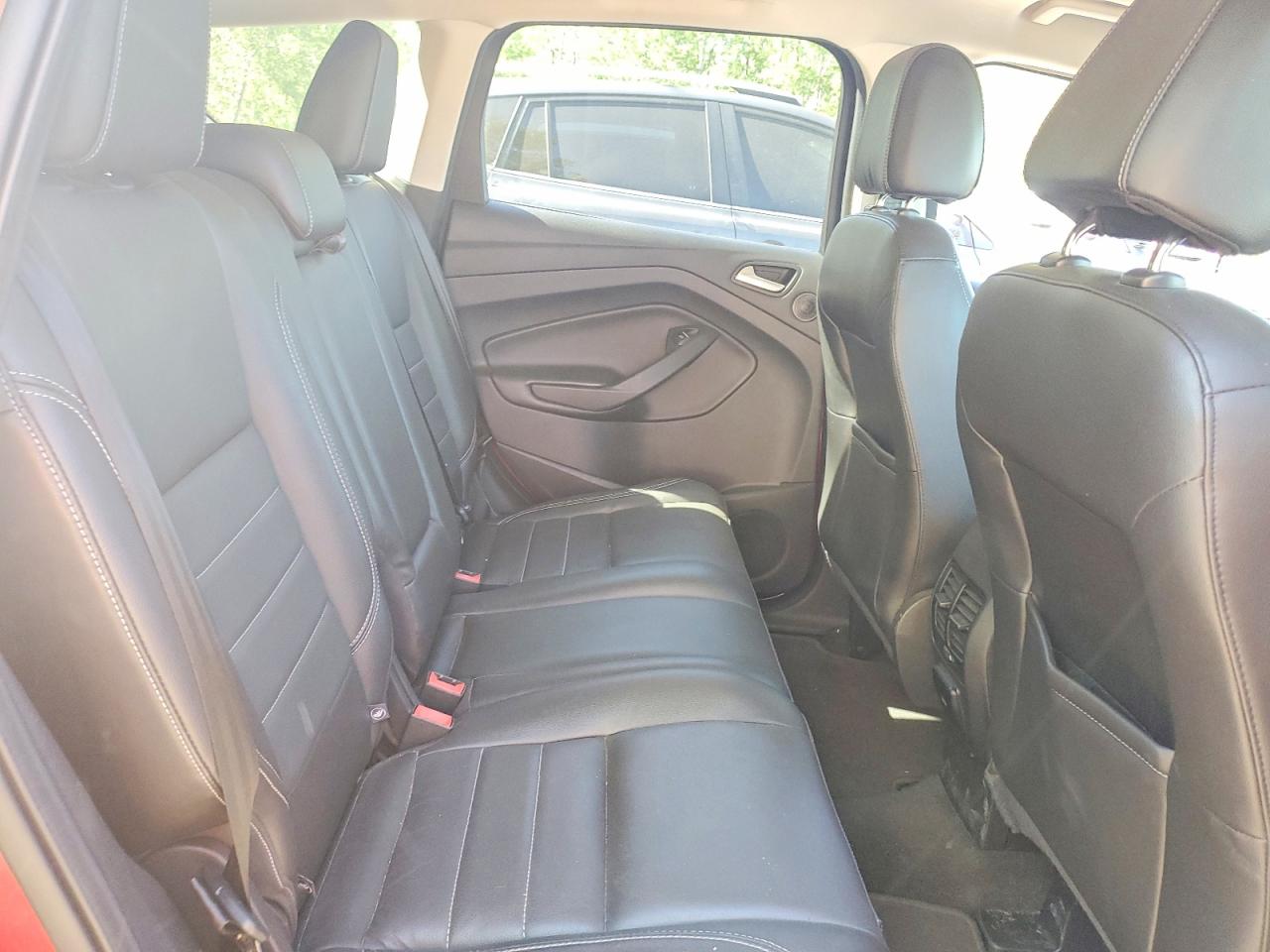 2015 Ford Escape Se Red vin: 1FMCU0G99FUC47181