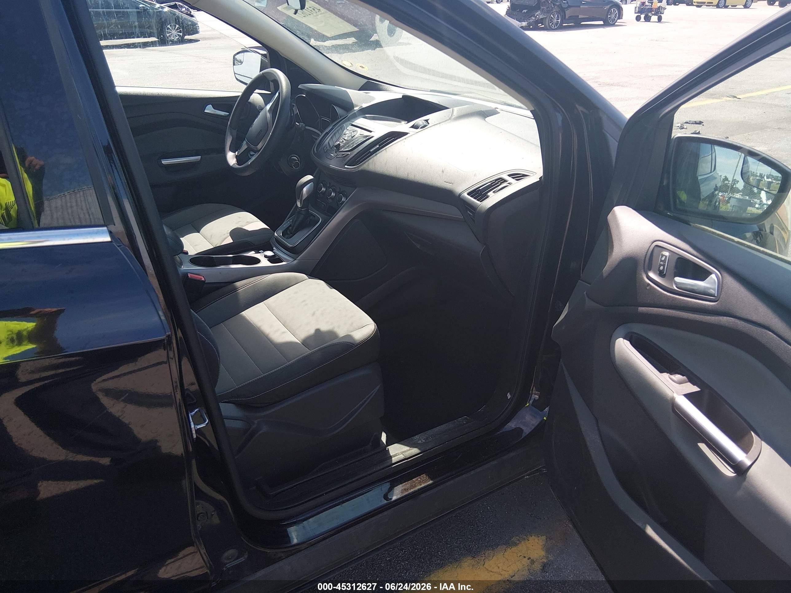 2013 Ford Escape Se White vin: 1FMCU0G9XDUA21647