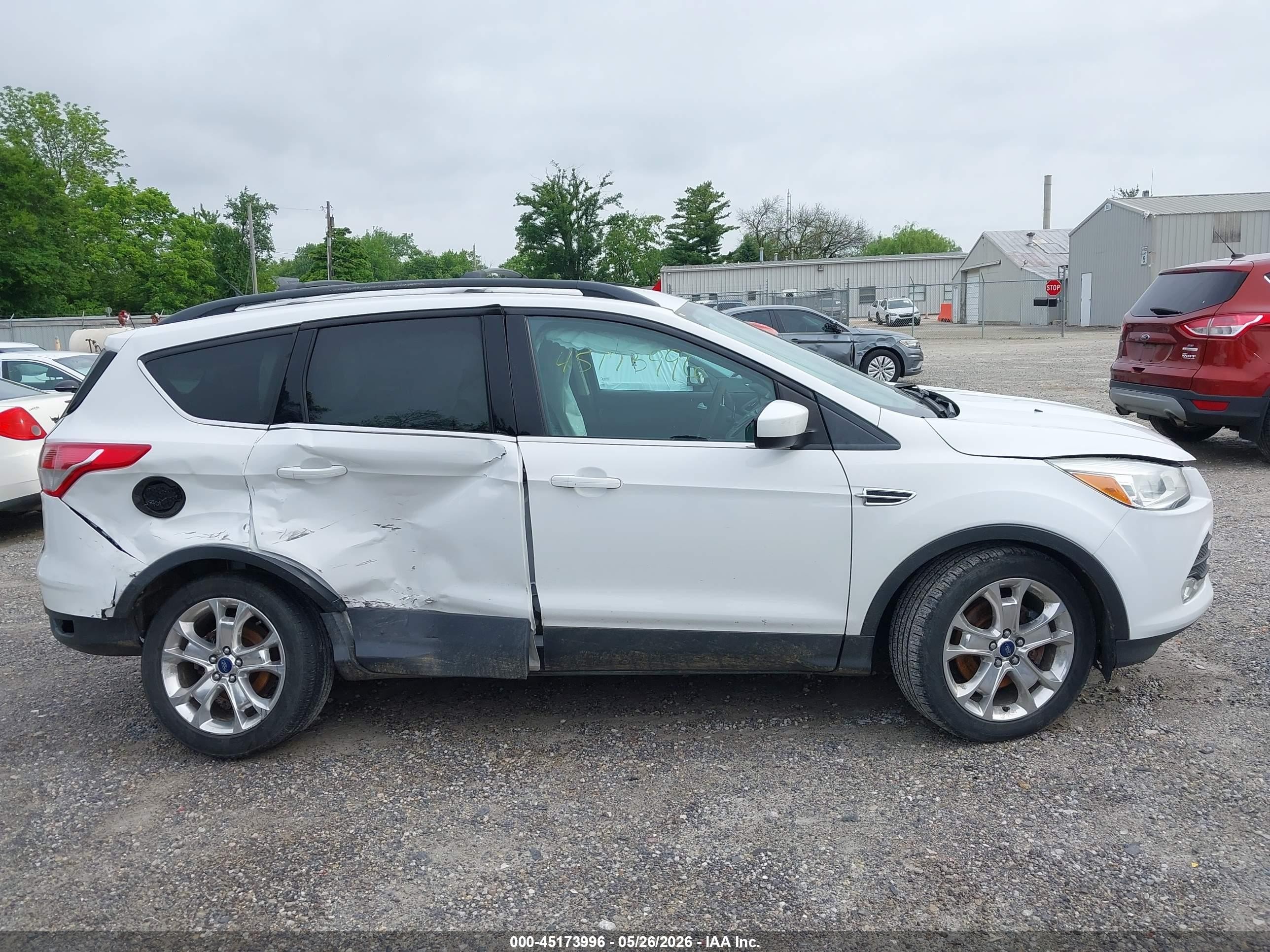 2013 Ford Escape Se White vin: 1FMCU0G9XDUC60602