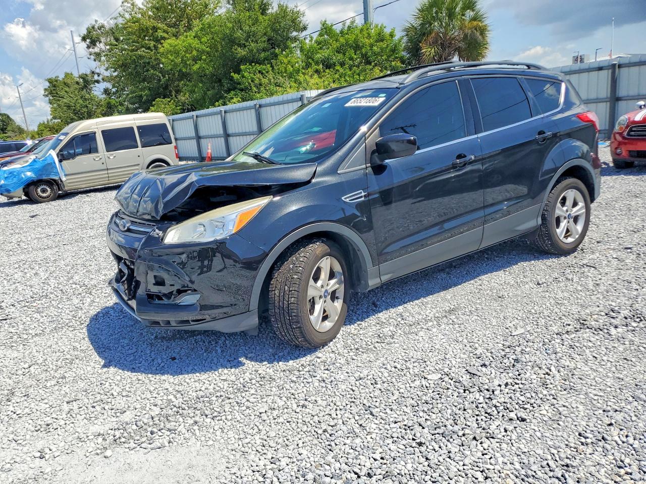 2013 Ford Escape Se Black vin: 1FMCU0G9XDUC99268