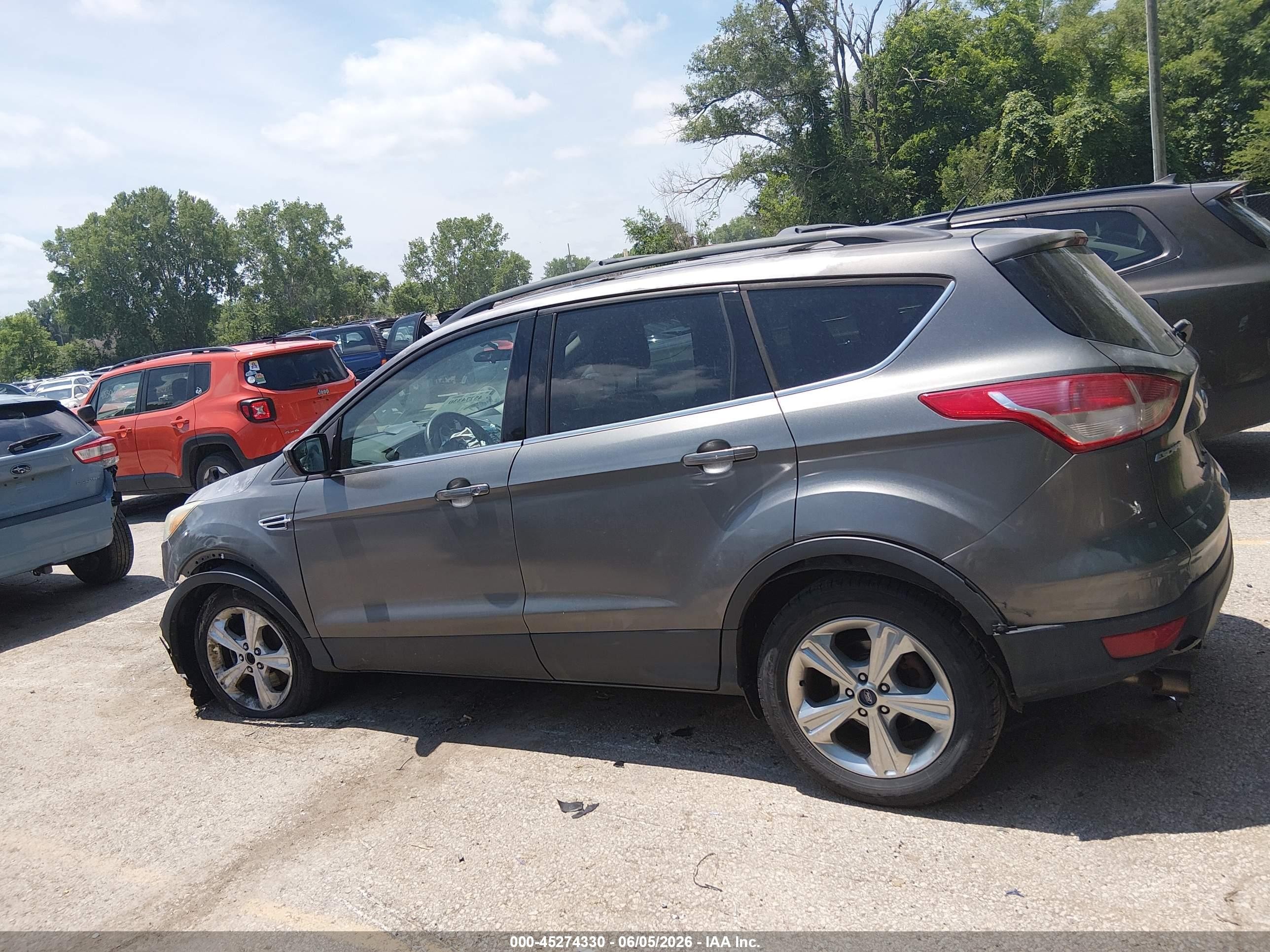 2013 Ford Escape Se Gray vin: 1FMCU0G9XDUD51742