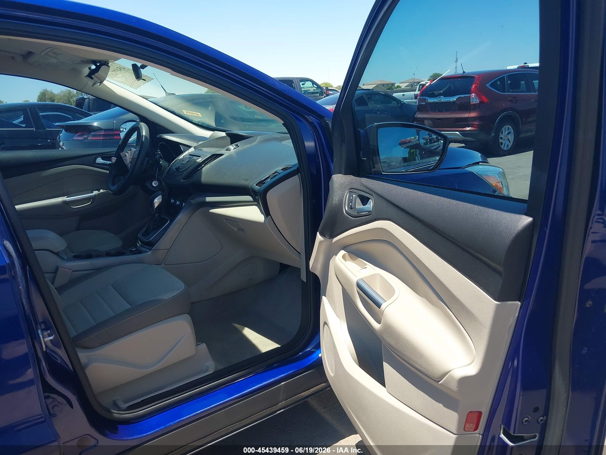 2013 Ford Escape Se Синий vin: 1FMCU0G9XDUD54902