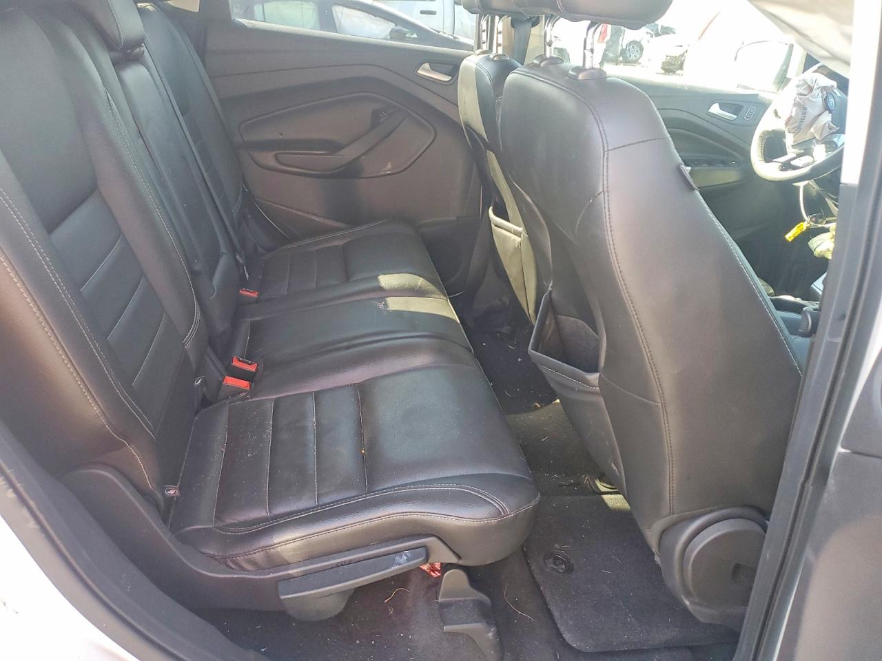 2014 Ford Escape Se Белый vin: 1FMCU0G9XEUB07011