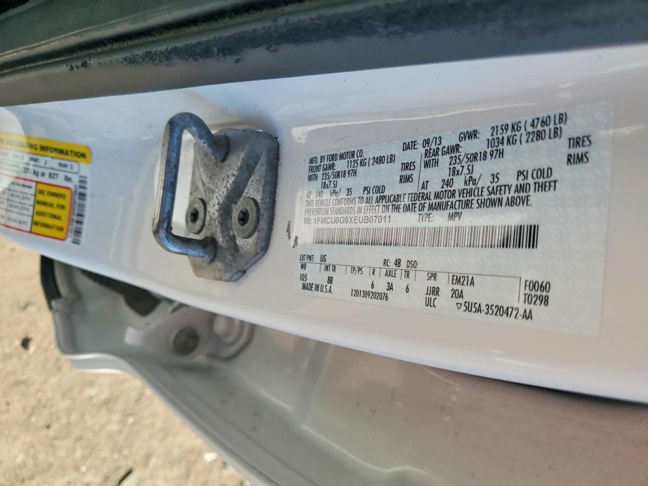 2014 Ford Escape Se Белый vin: 1FMCU0G9XEUB07011
