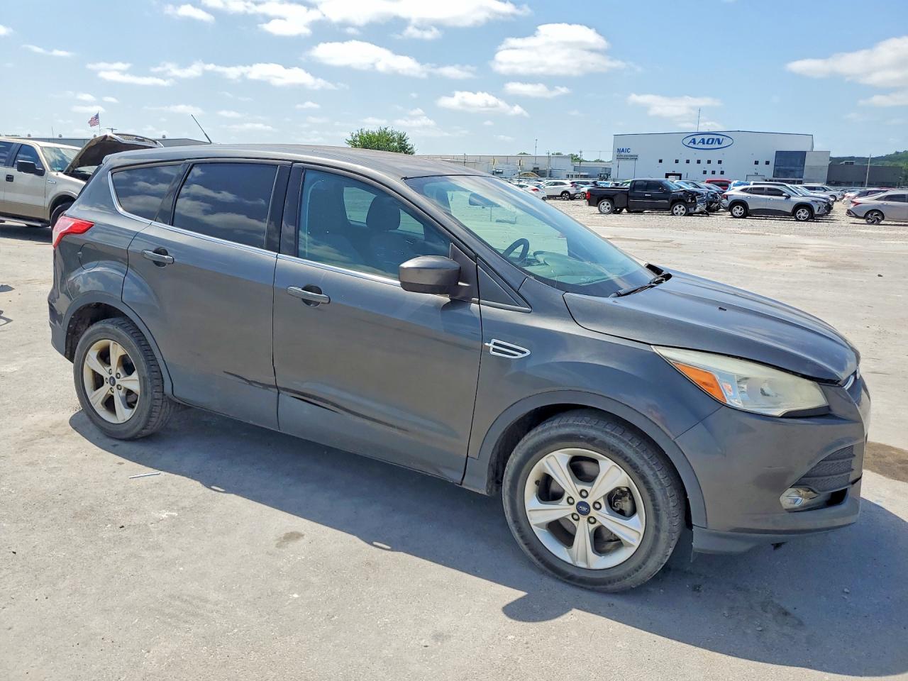 2015 Ford Escape Se Угольный vin: 1FMCU0G9XFUA44980