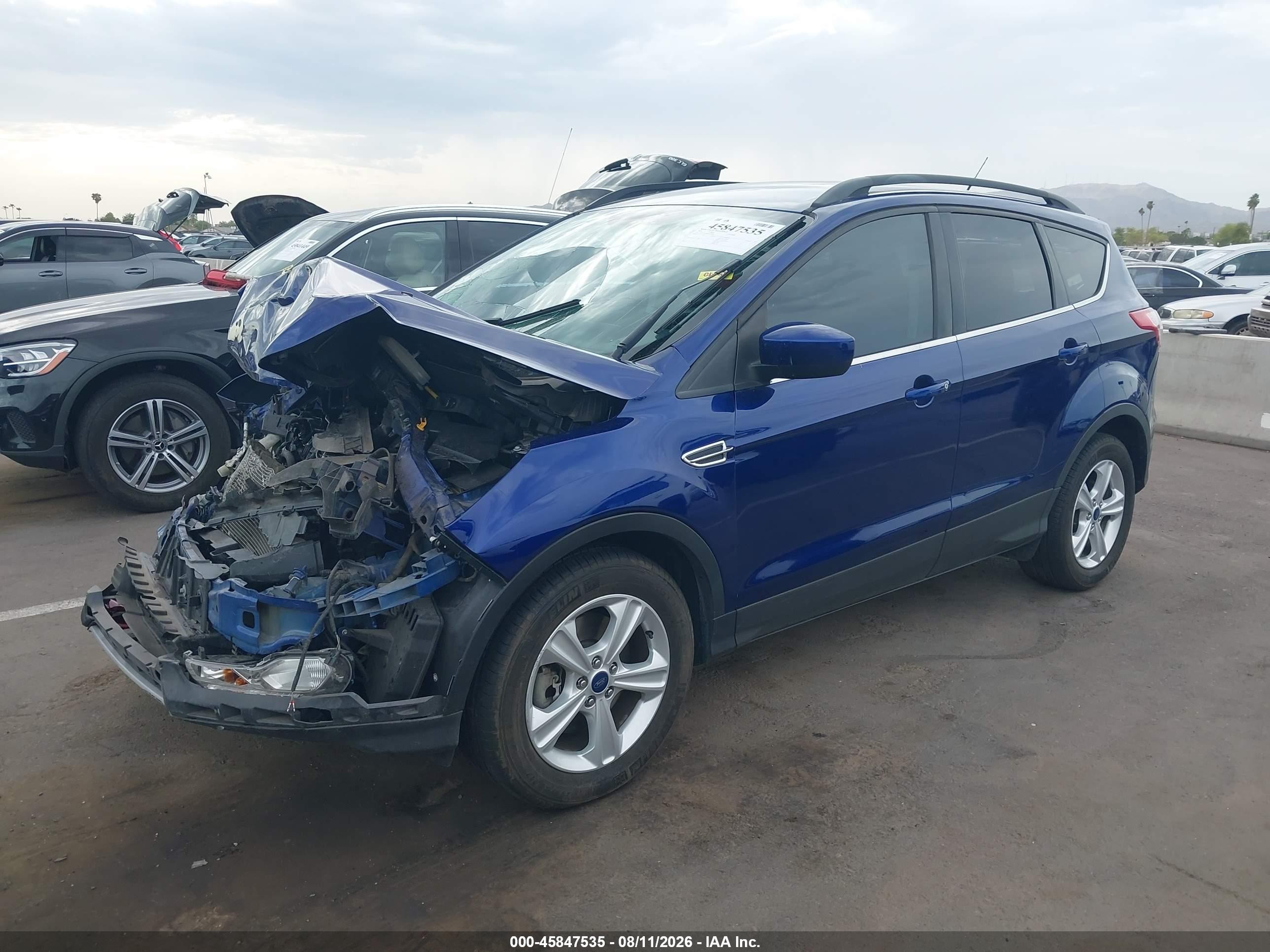 2016 Ford Escape Se Blue vin: 1FMCU0G9XGUB99806